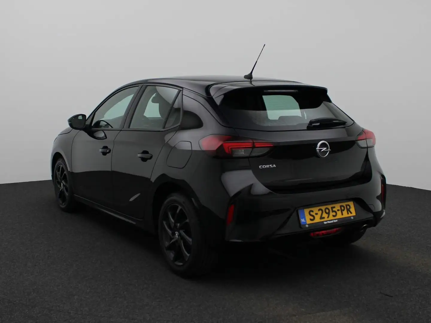 Opel Corsa 1.2 GS Line | Navigatie | Apple carplay / Android Zwart - 2