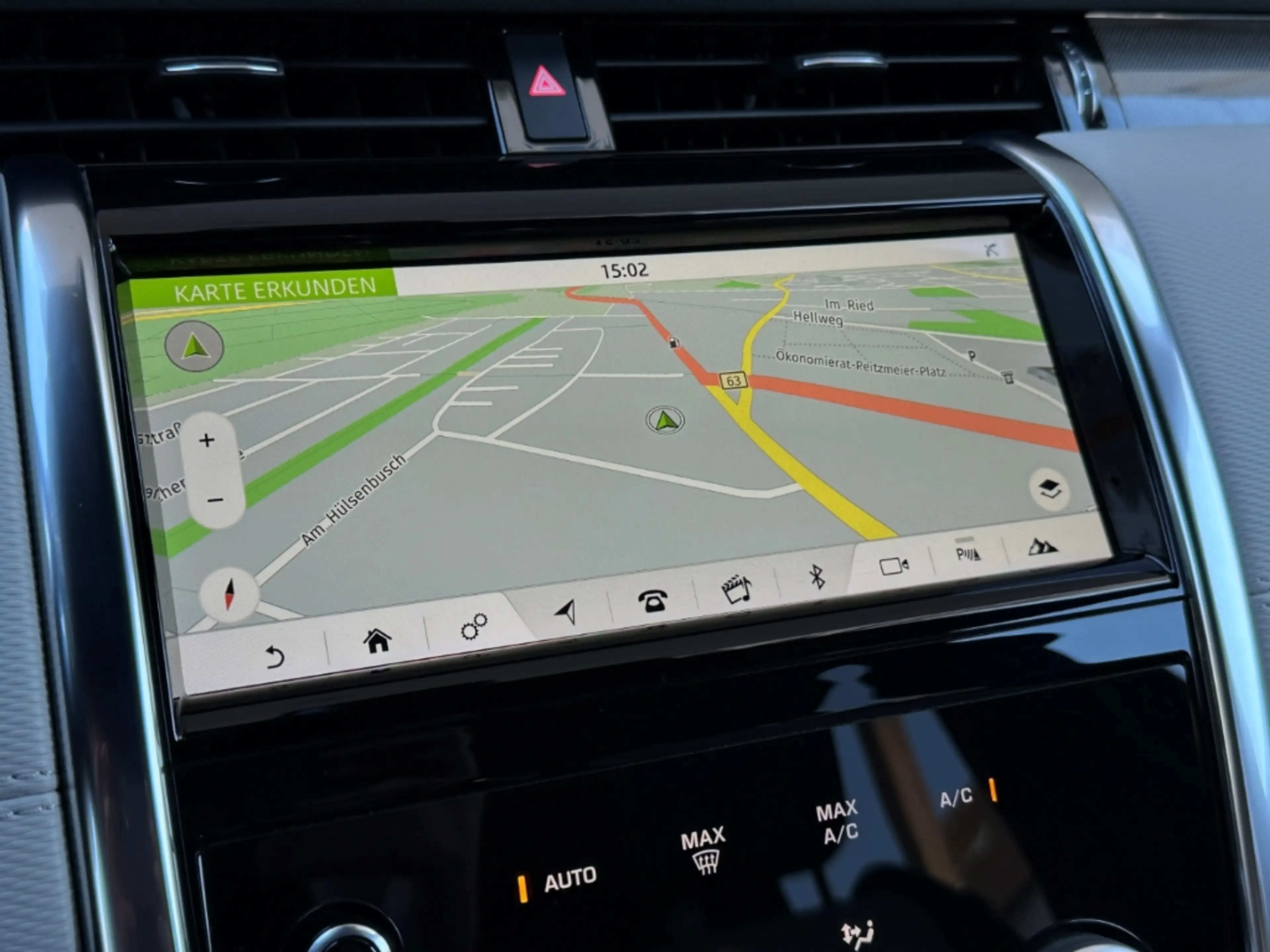 Land Rover Discovery Sport R-Dynamic AWD D180 PANO AMBIENTE — photo 8