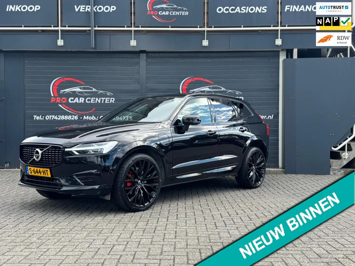 Volvo XC60 2.0 T8 Twin Engine AWD Inscription FULL OPTION Nero - 1