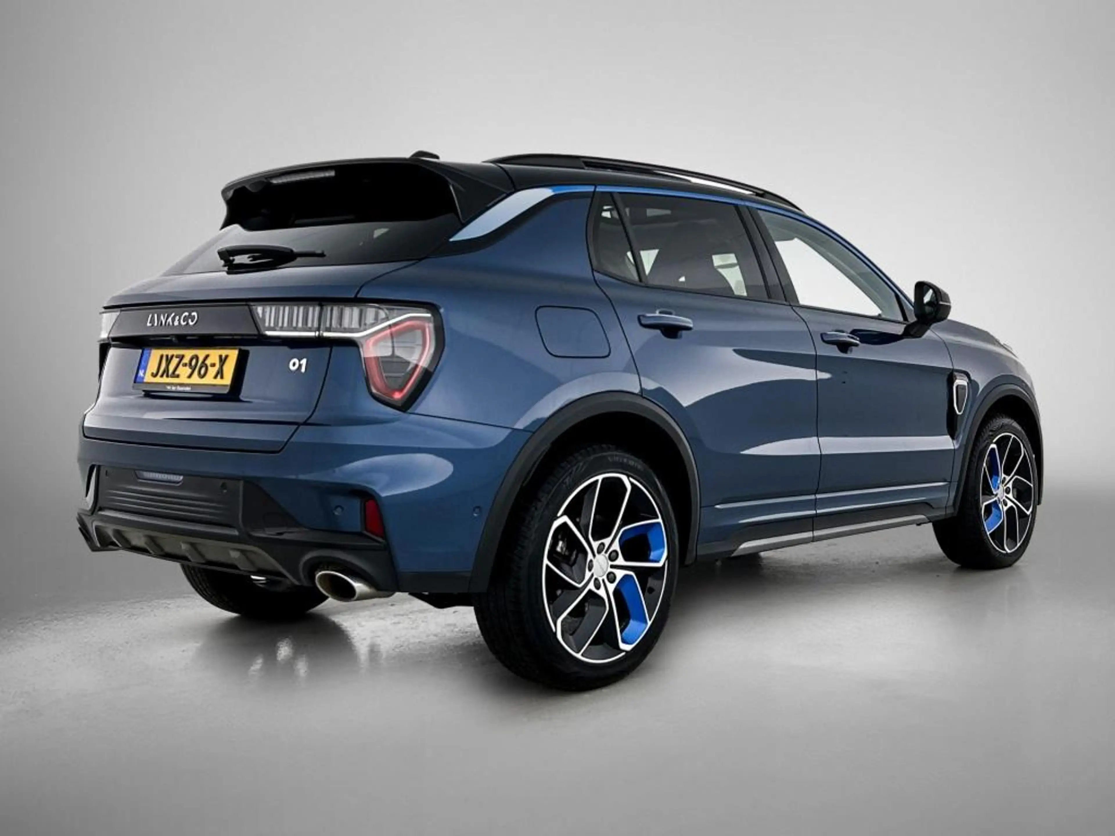 Lynk & Co 01 1.5 | Plug in Hybrid | Panorama dak | Stoelverwarm — photo 4
