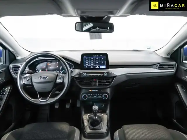 Ford Focus view 5