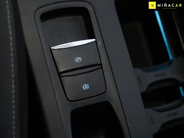 Ford Focus view 16