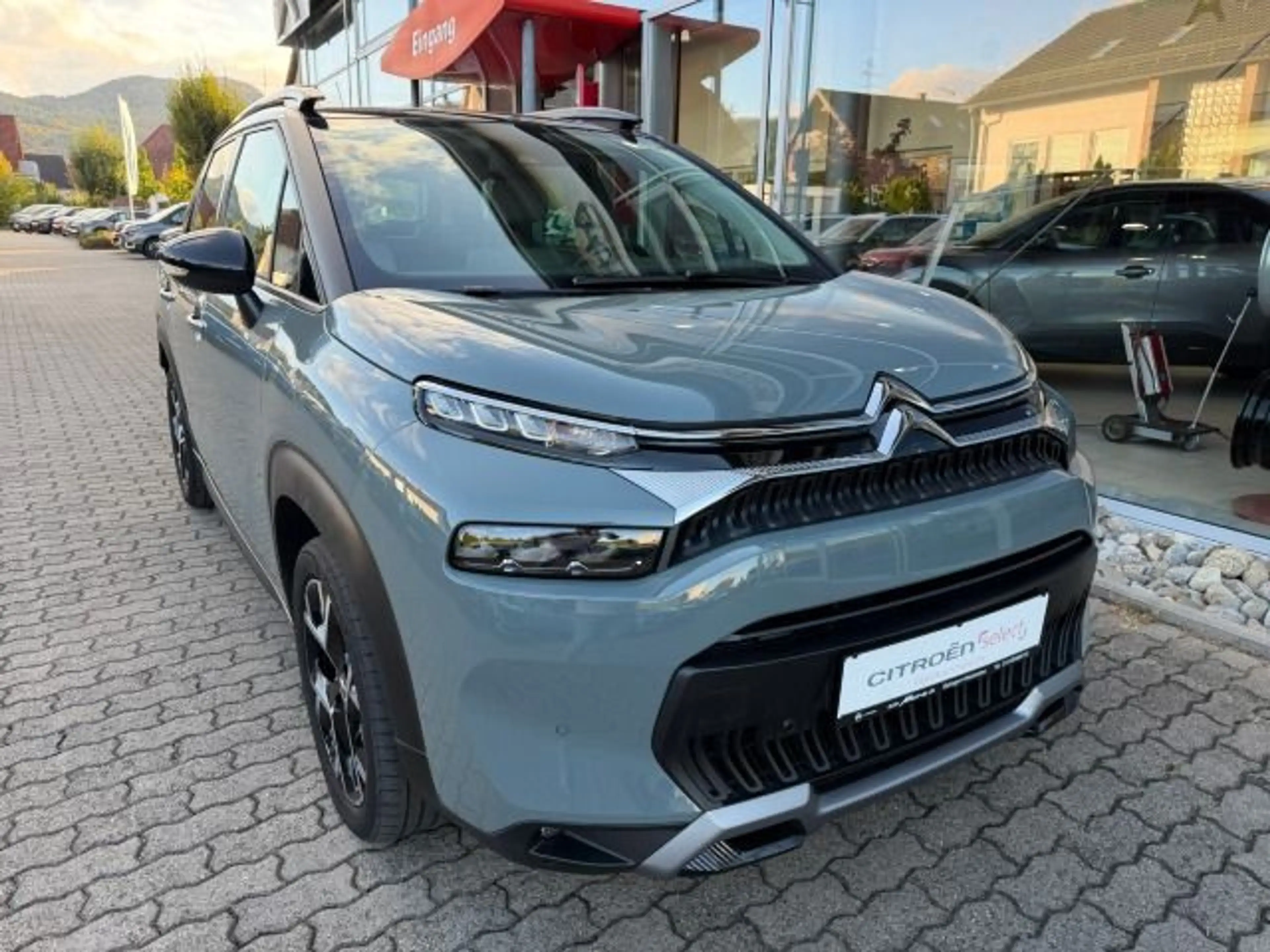 Citroen C3 Aircross 1.2 PureTech 130 Shine Pack S&S — photo 8