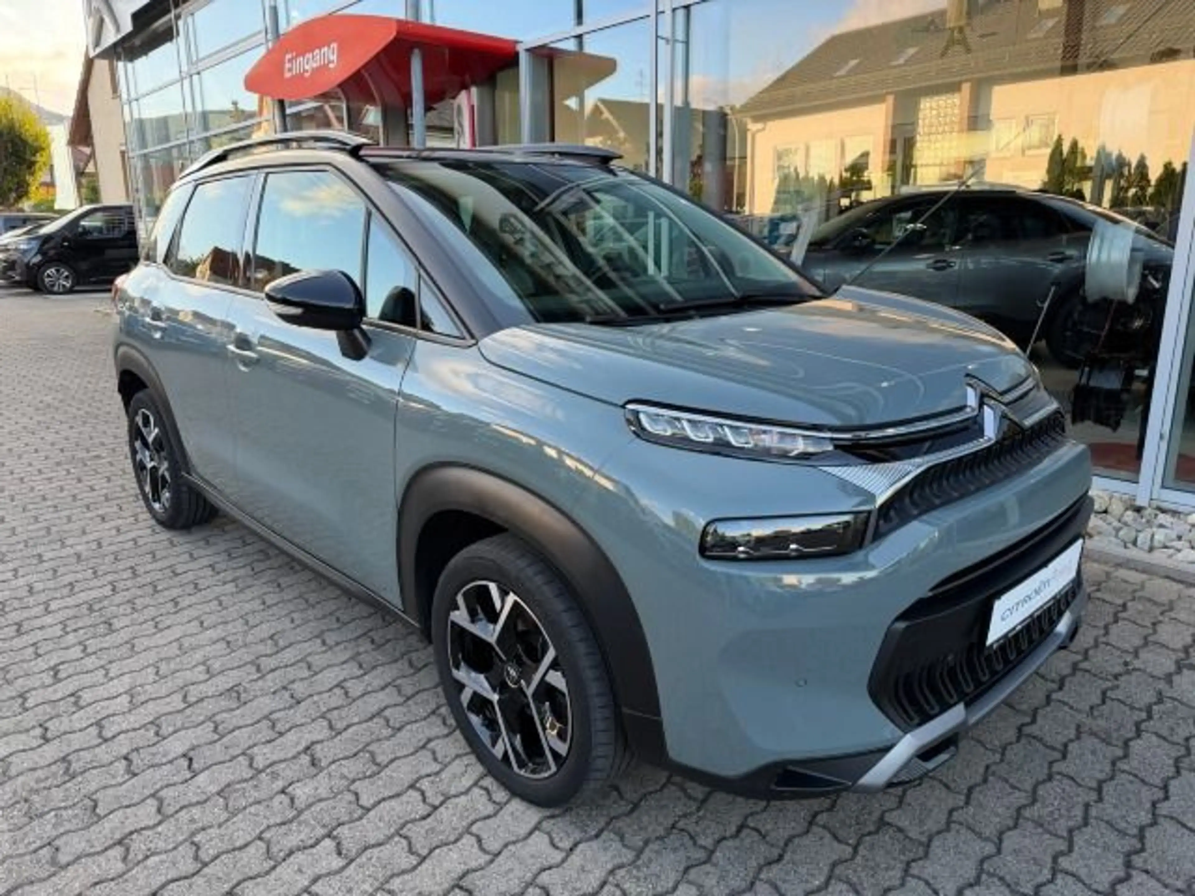 Citroen C3 Aircross 1.2 PureTech 130 Shine Pack S&S — photo 7