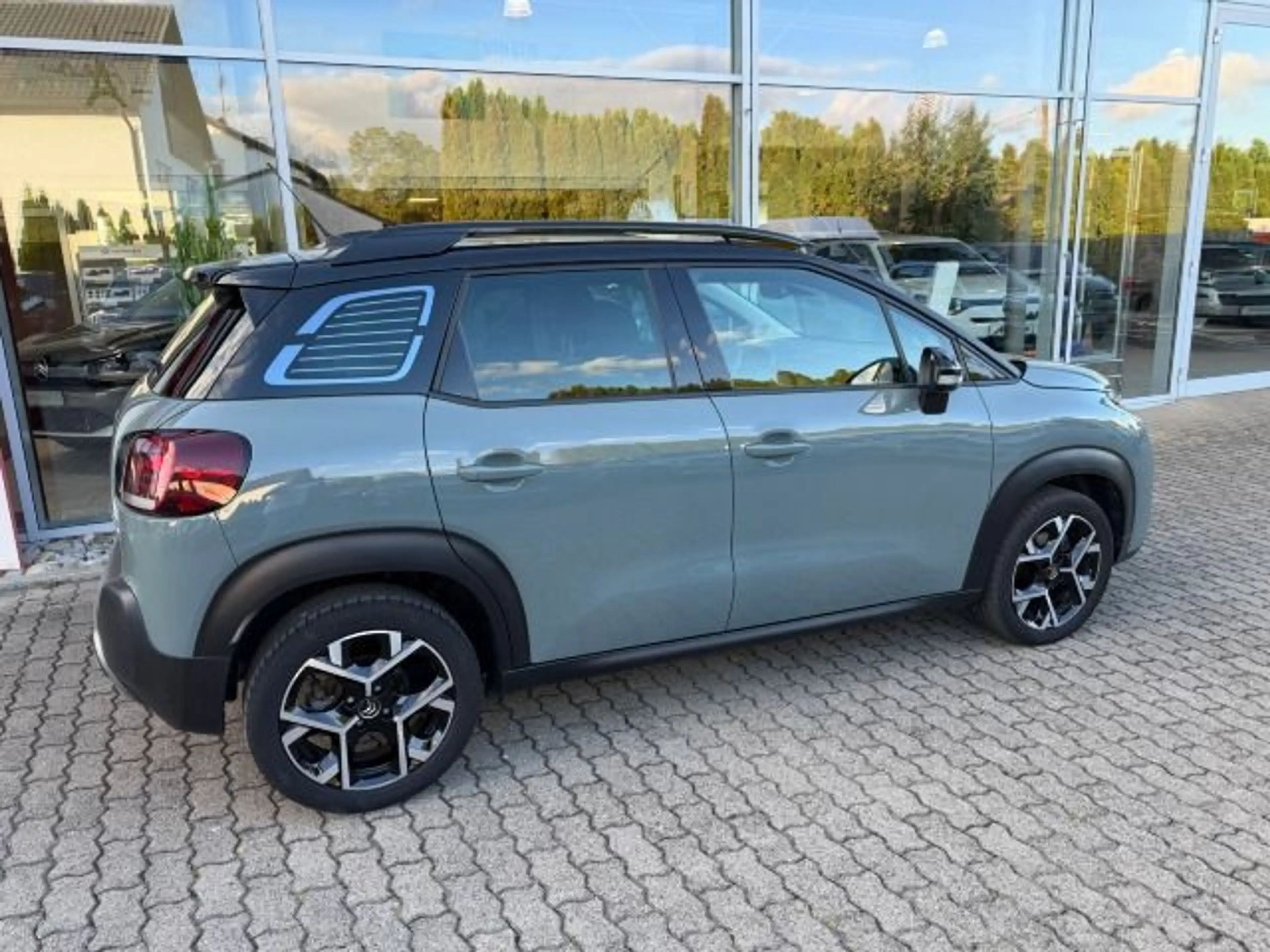 Citroen C3 Aircross 1.2 PureTech 130 Shine Pack S&S — photo 5