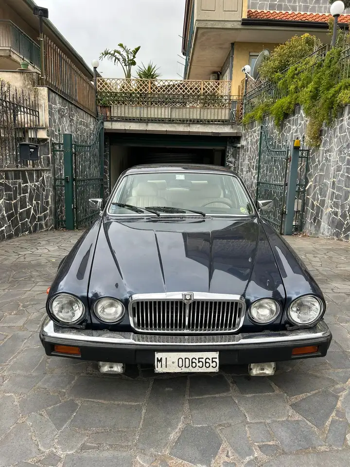 Jaguar XJ12 5.3 V12 HE Sovereign, foto 4
