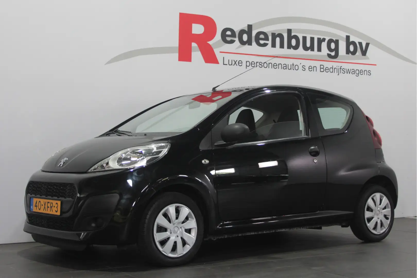 Peugeot 107 1.0 Access Accent - Airco / Radio cd Zwart - 1
