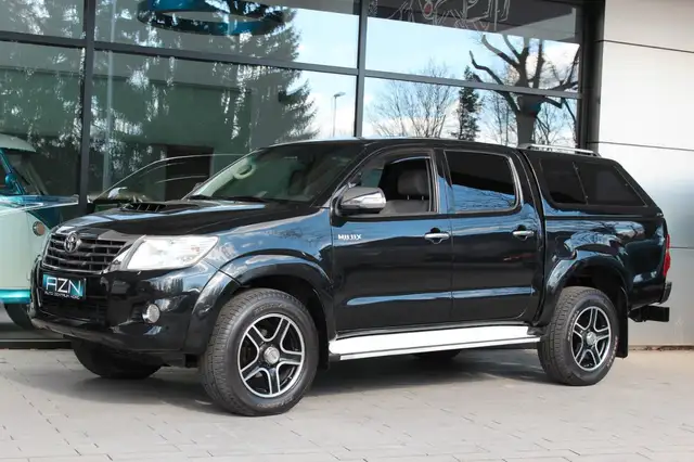 Toyota Hilux Double Cab 3.0 Life 4x4 Hardtop