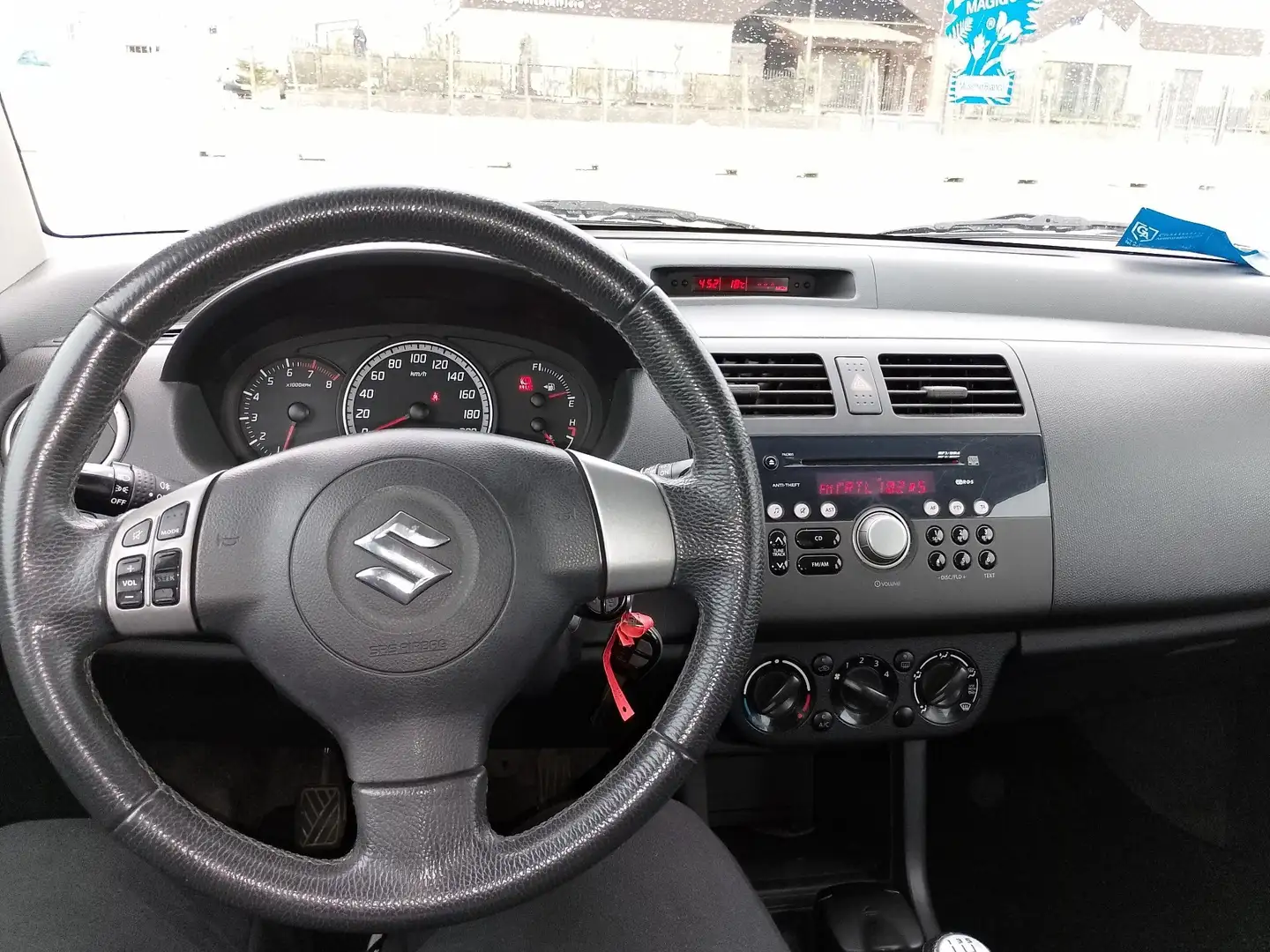 Suzuki Swift 3p 1.3 16v GL Safety Pack - 2