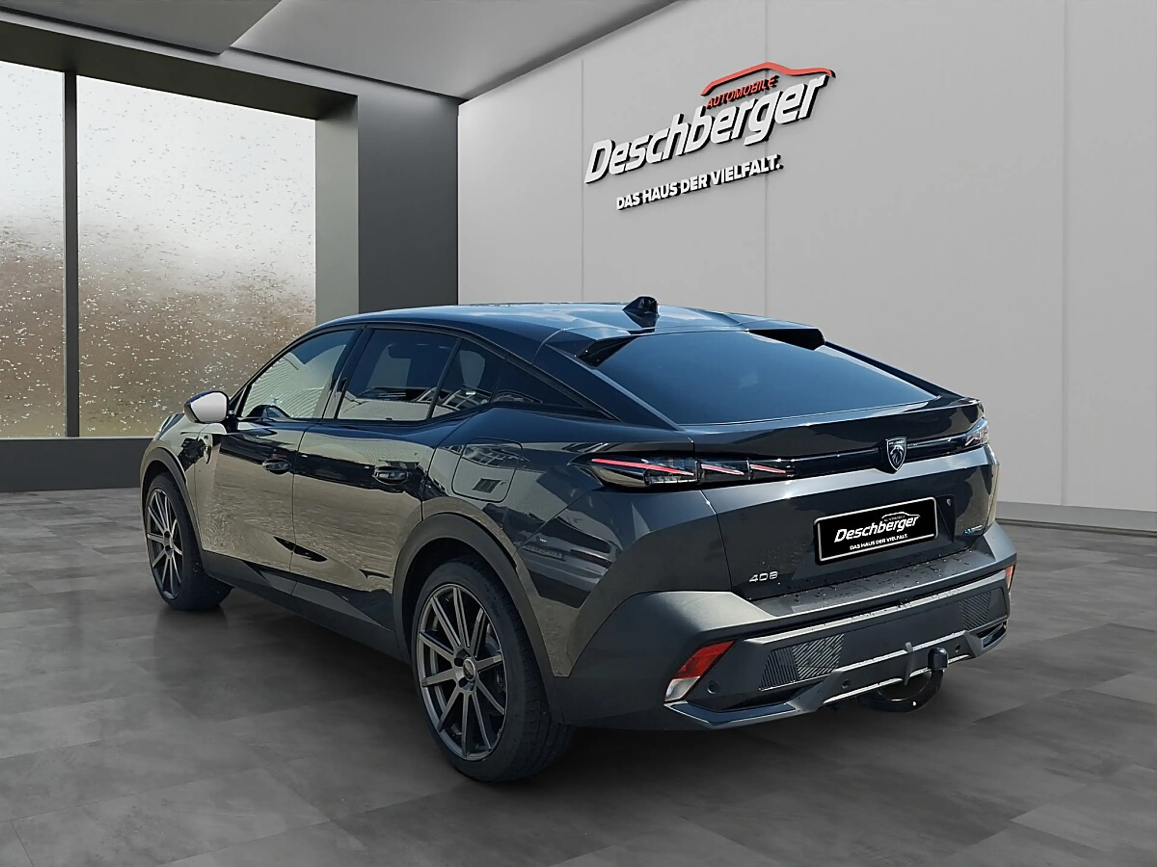 Peugeot 408 PHEV 225 e-EAT8 GT — photo 5