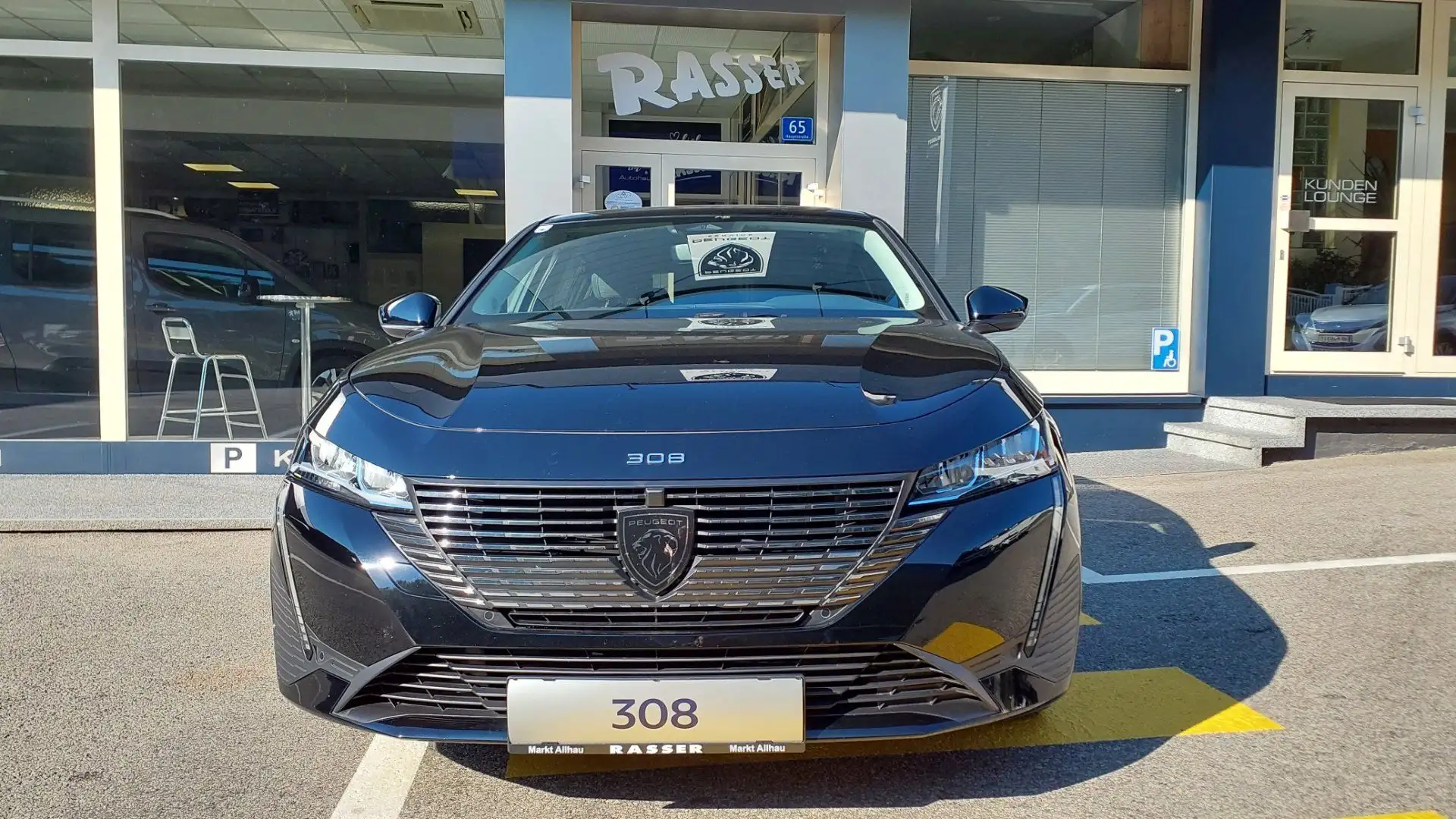 Peugeot 308 1.2 PureTech 130 Allure Schwarz - 1