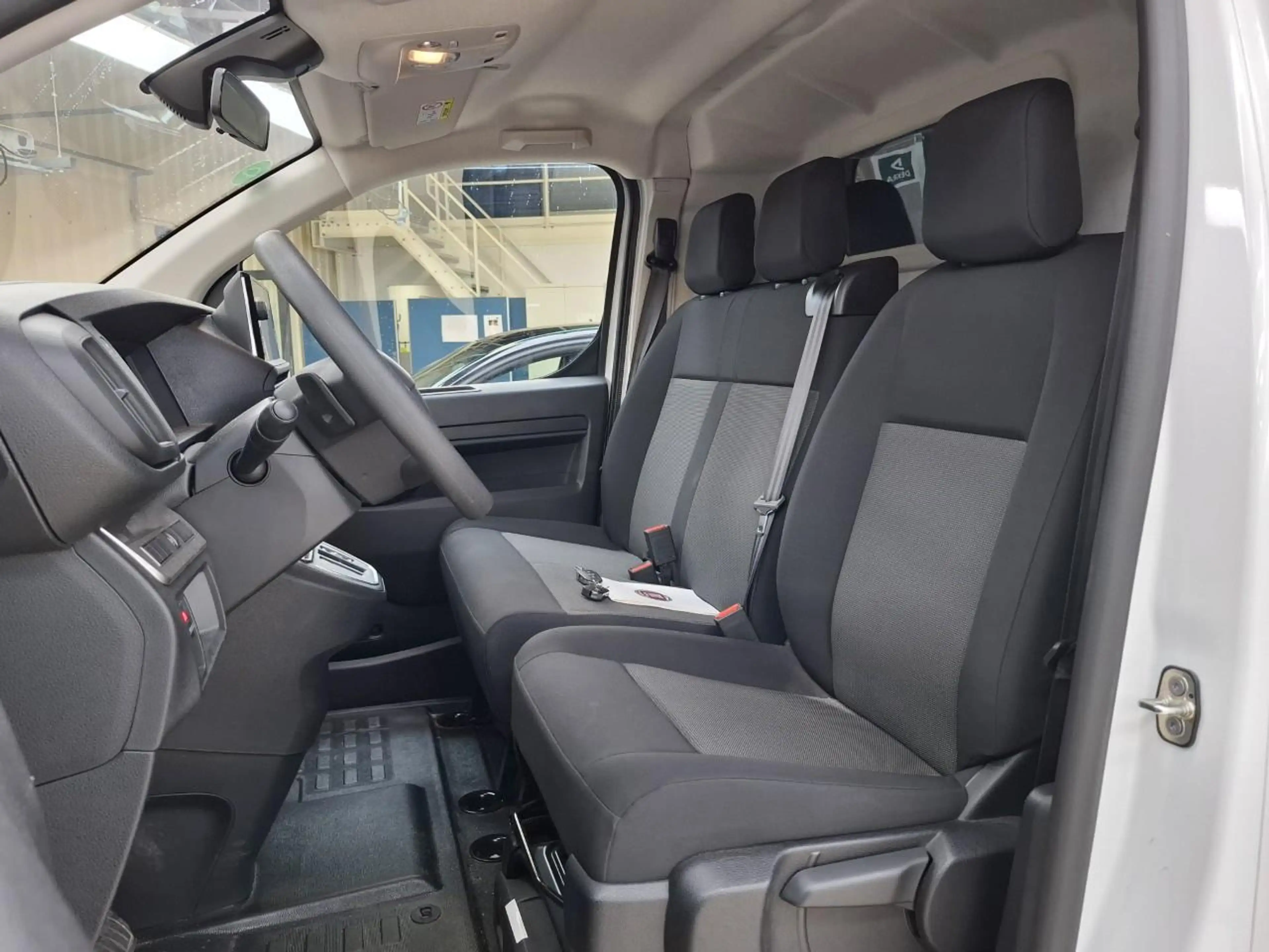 Fiat Scudo e-Scudo L3 75 kWh | 8 jaar garantie | betimmering — photo 5