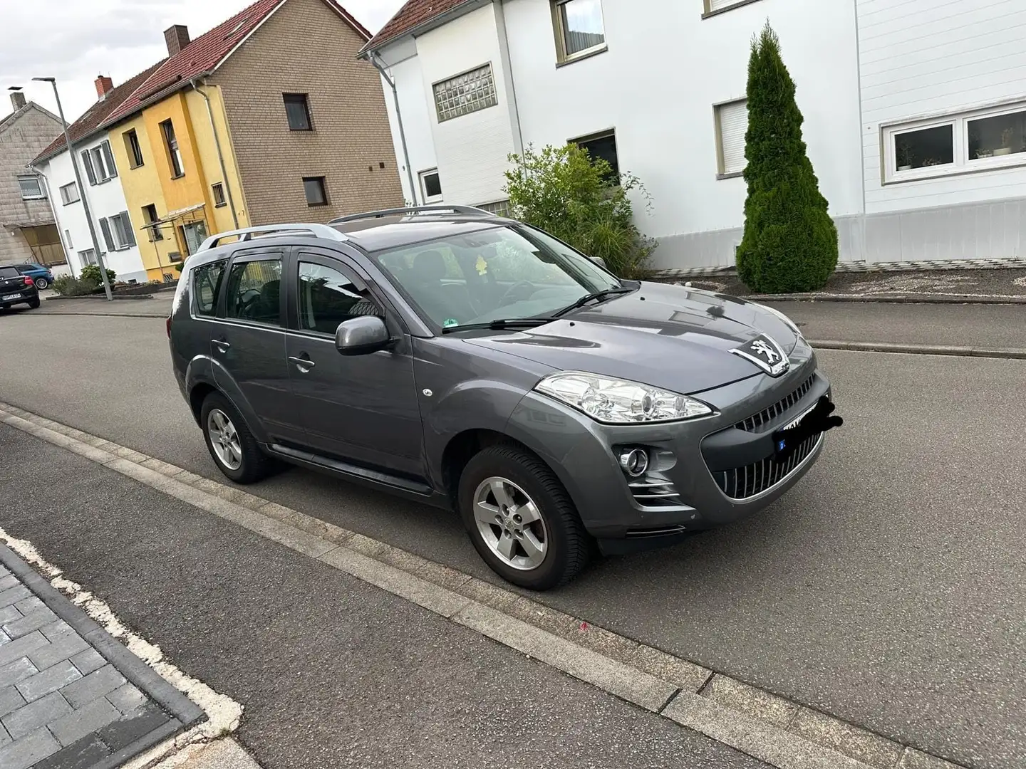 Peugeot 4007 HDI FAP 7-Sitzer DCS Sport Automatik - 1