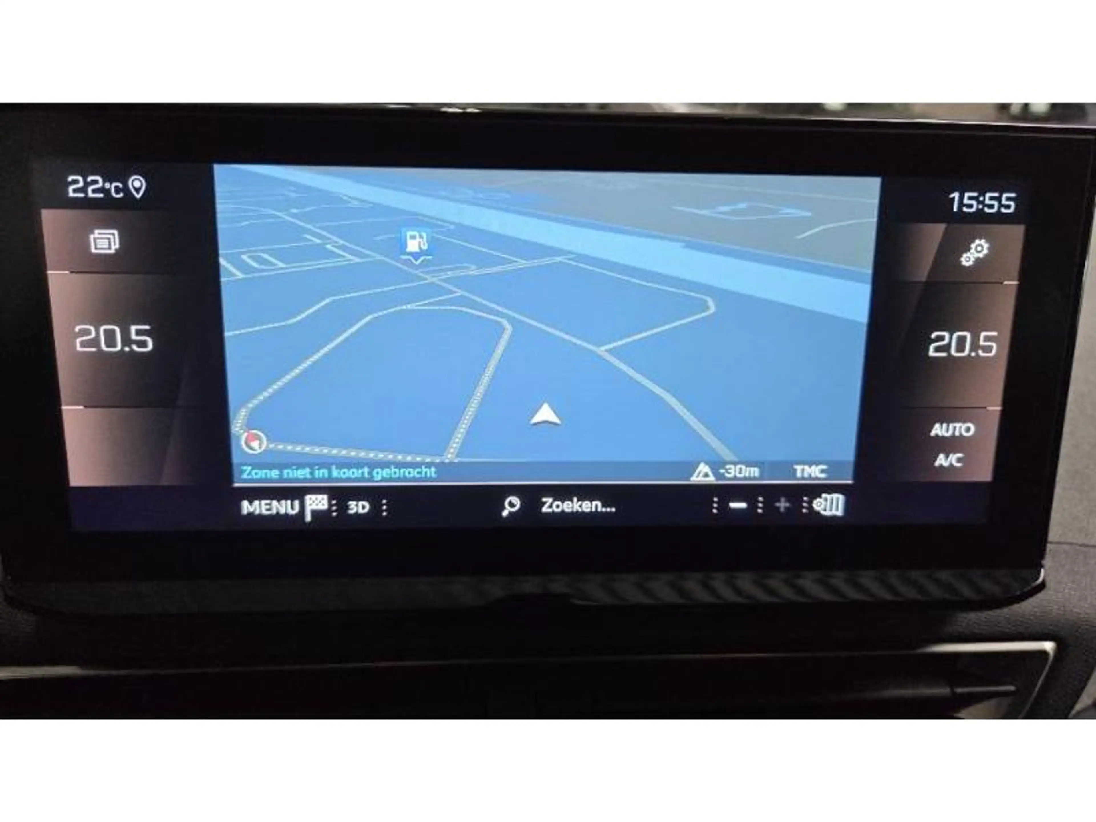 Peugeot 3008 GT — photo 12