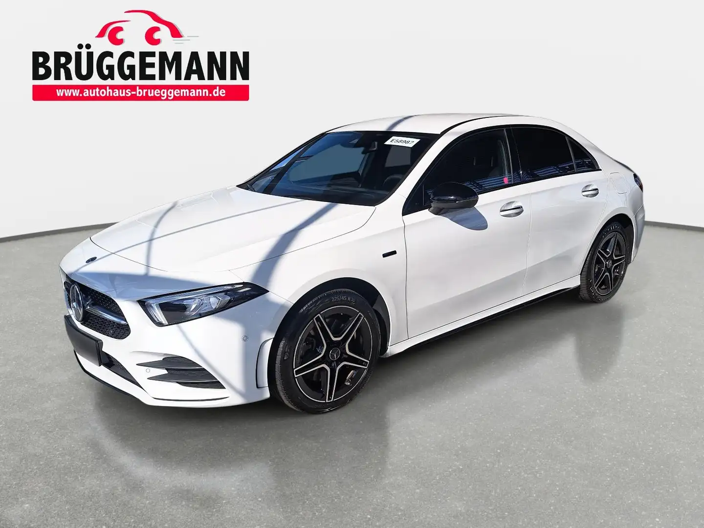 Mercedes-Benz A 250 A 250 E EDITION AMG NAVI NIGHT LED BURMESTER KAMER Blanco - 1