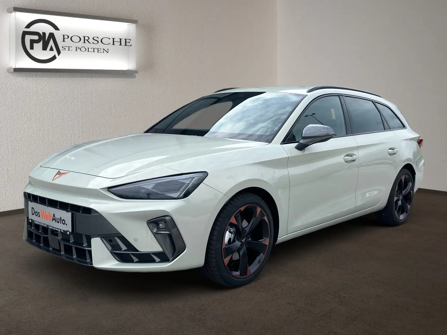 CUPRA Leon 1.5 eTSI DSG 150 PS Grijs - 2
