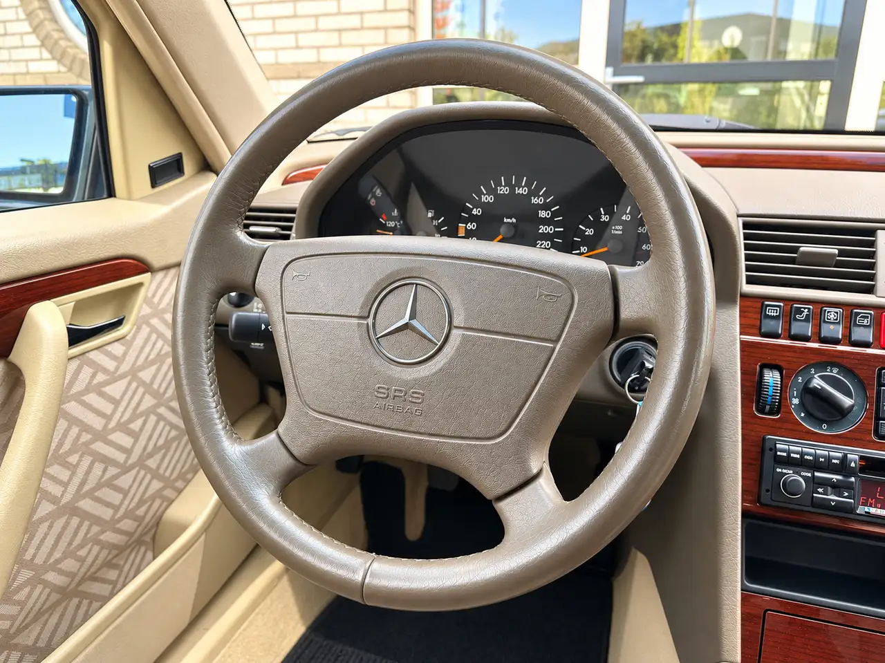Mercedes-Benz C 200 Sport|NL|Nieuwstaat|, foto 10