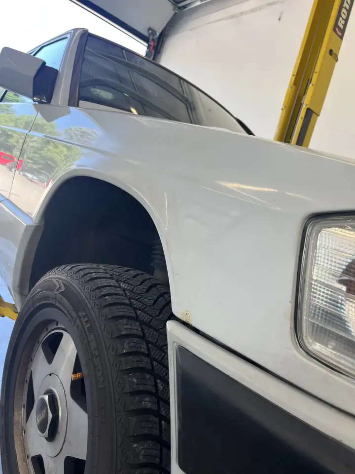 Mercedes-Benz 190 E 2,0, foto 11