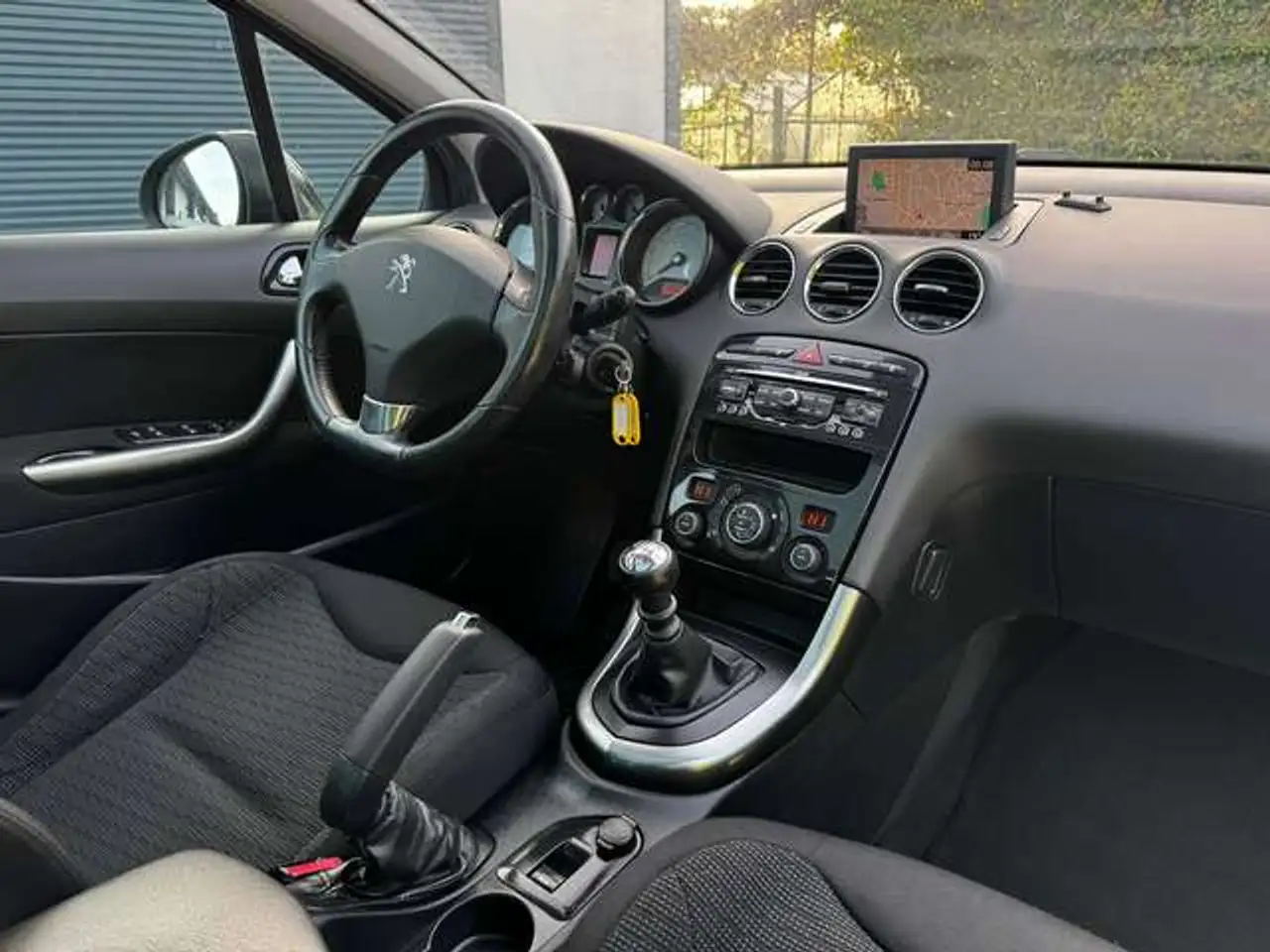 Peugeot 308 308 — photo 9