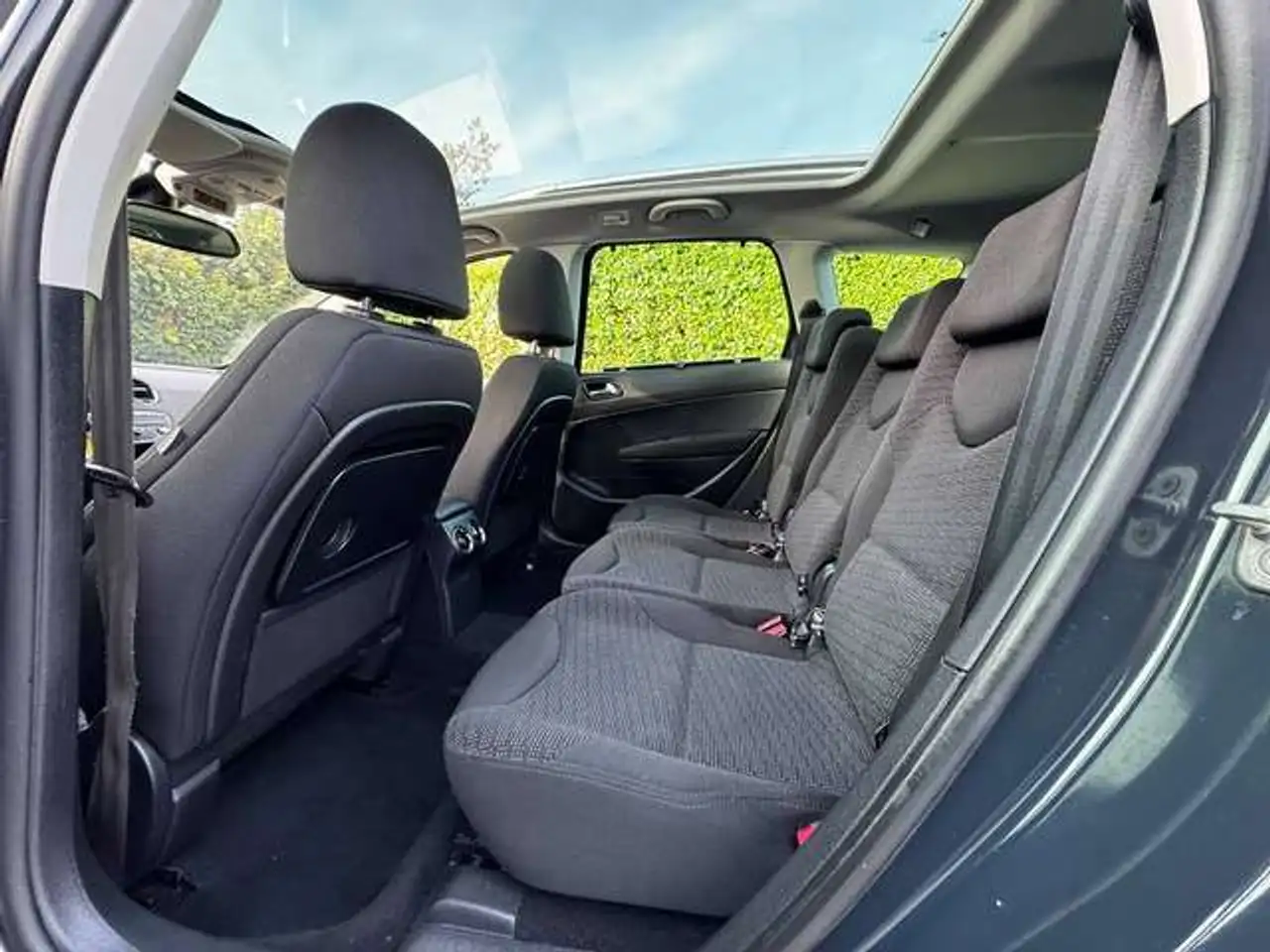 Peugeot 308 308 — photo 23