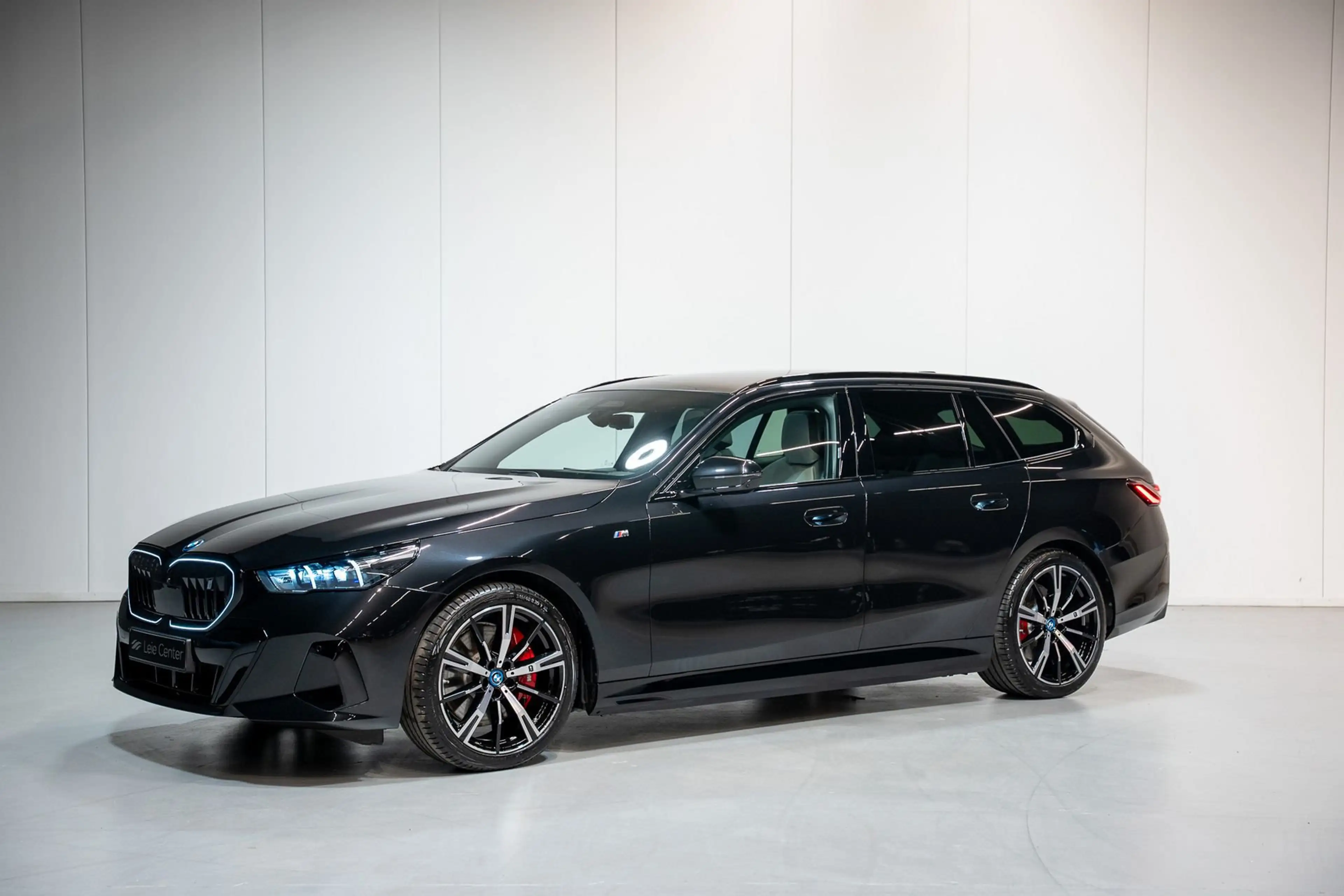 BMW i5 i5 eDrive40 / NAVI / CAM — photo 8