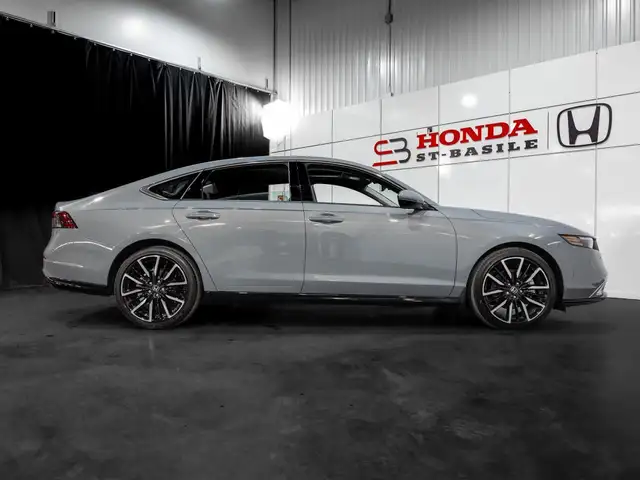 Honda Accord 2026 — photo 8
