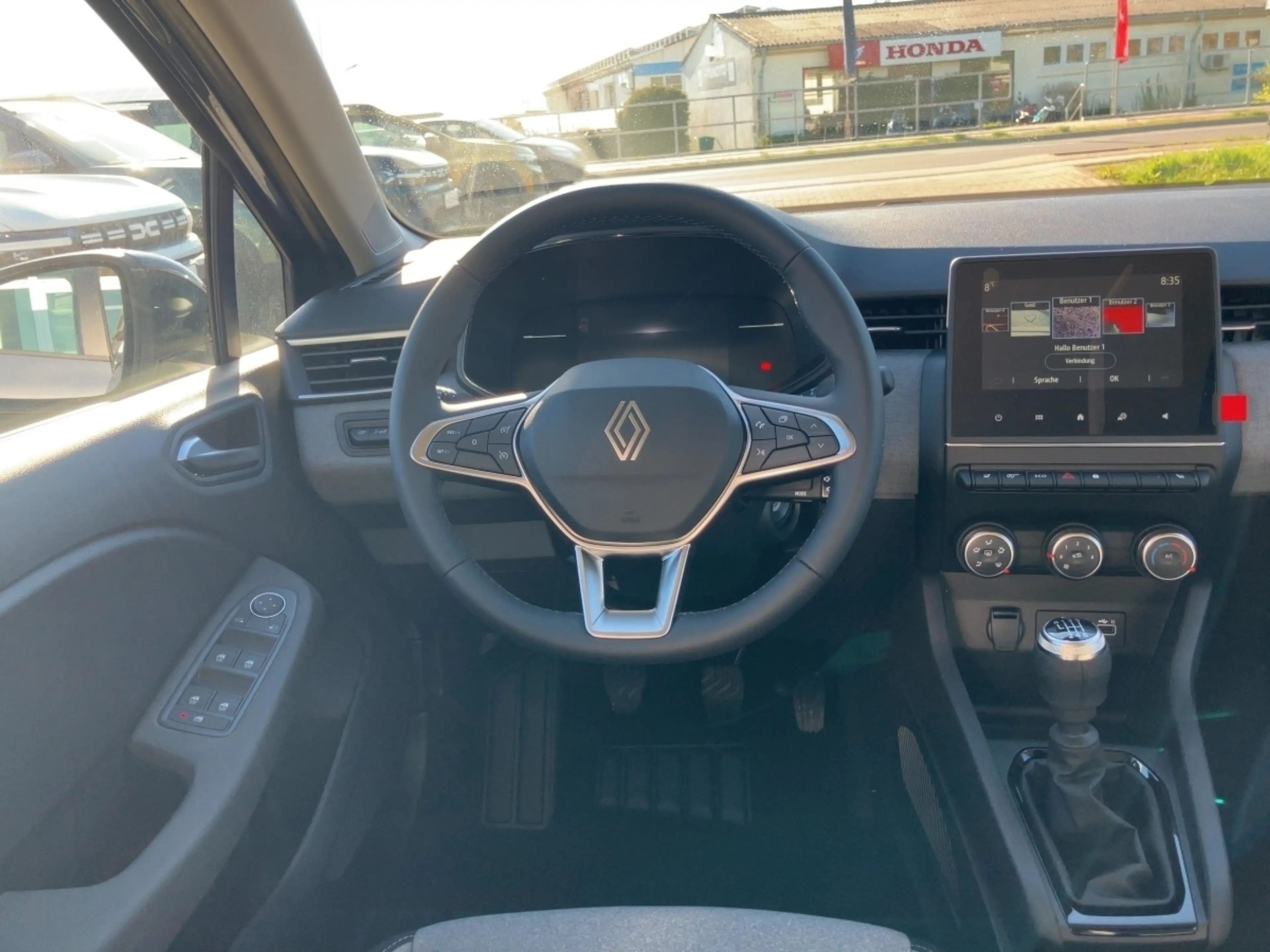 Renault Clio Evolution TCe 90 — photo 9