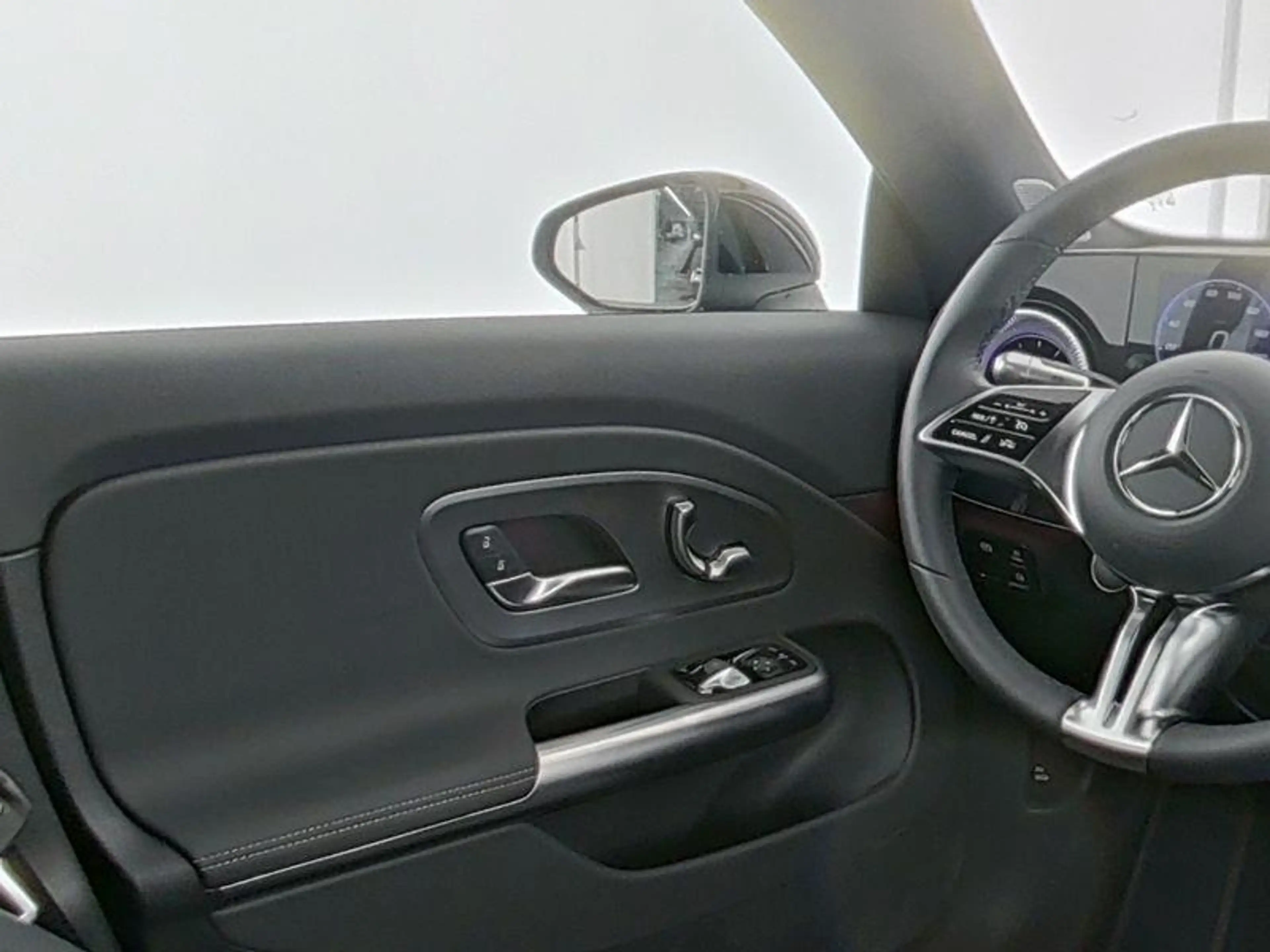 Mercedes-Benz CLA 250 250+ Business Edition + MULTIBEAM + SUPERSCREEN + — photo 8