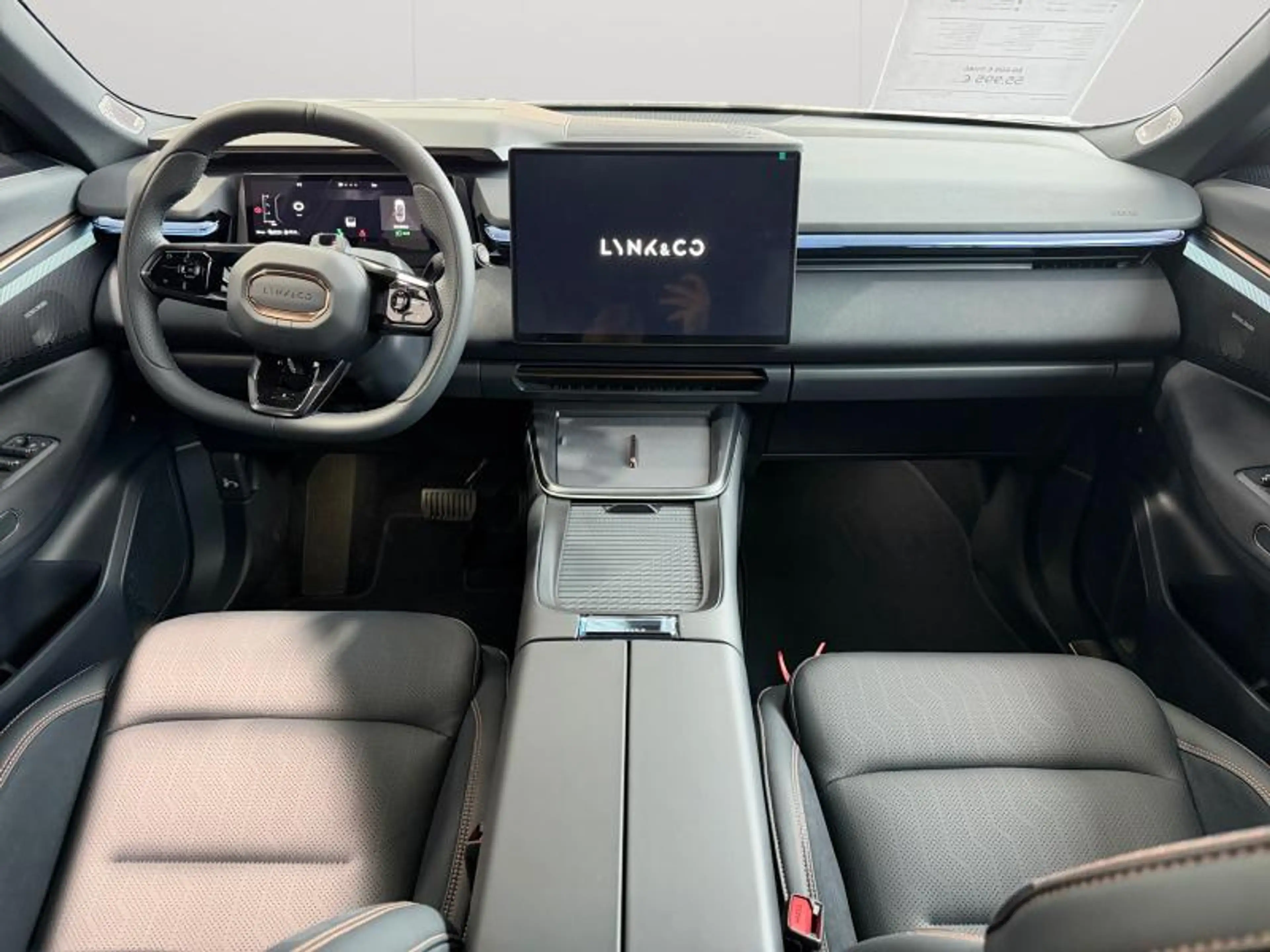 Lynk & Co 08 PHEV 1.5 Turbo More — photo 5