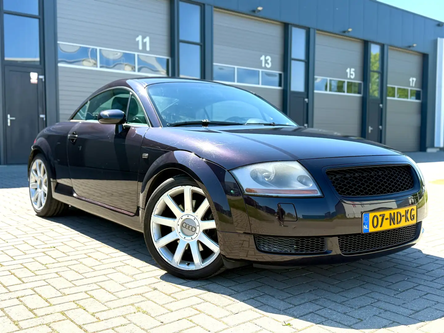 Audi TT TT 1.8 5V Turbo Zwart - 1