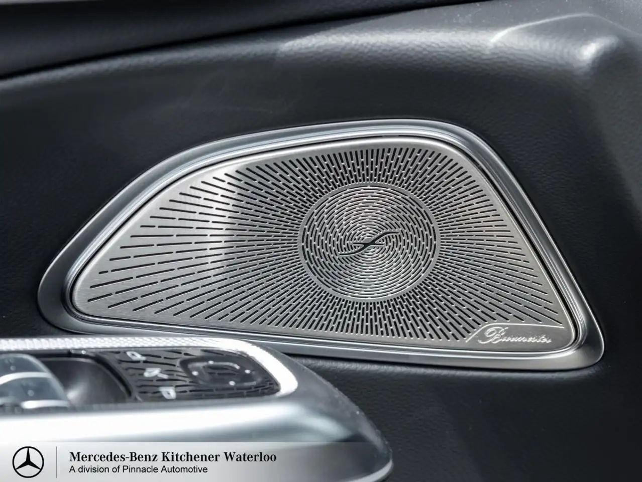 Mercedes-Benz E-Class fotografie Mercedes-Benz E-Class