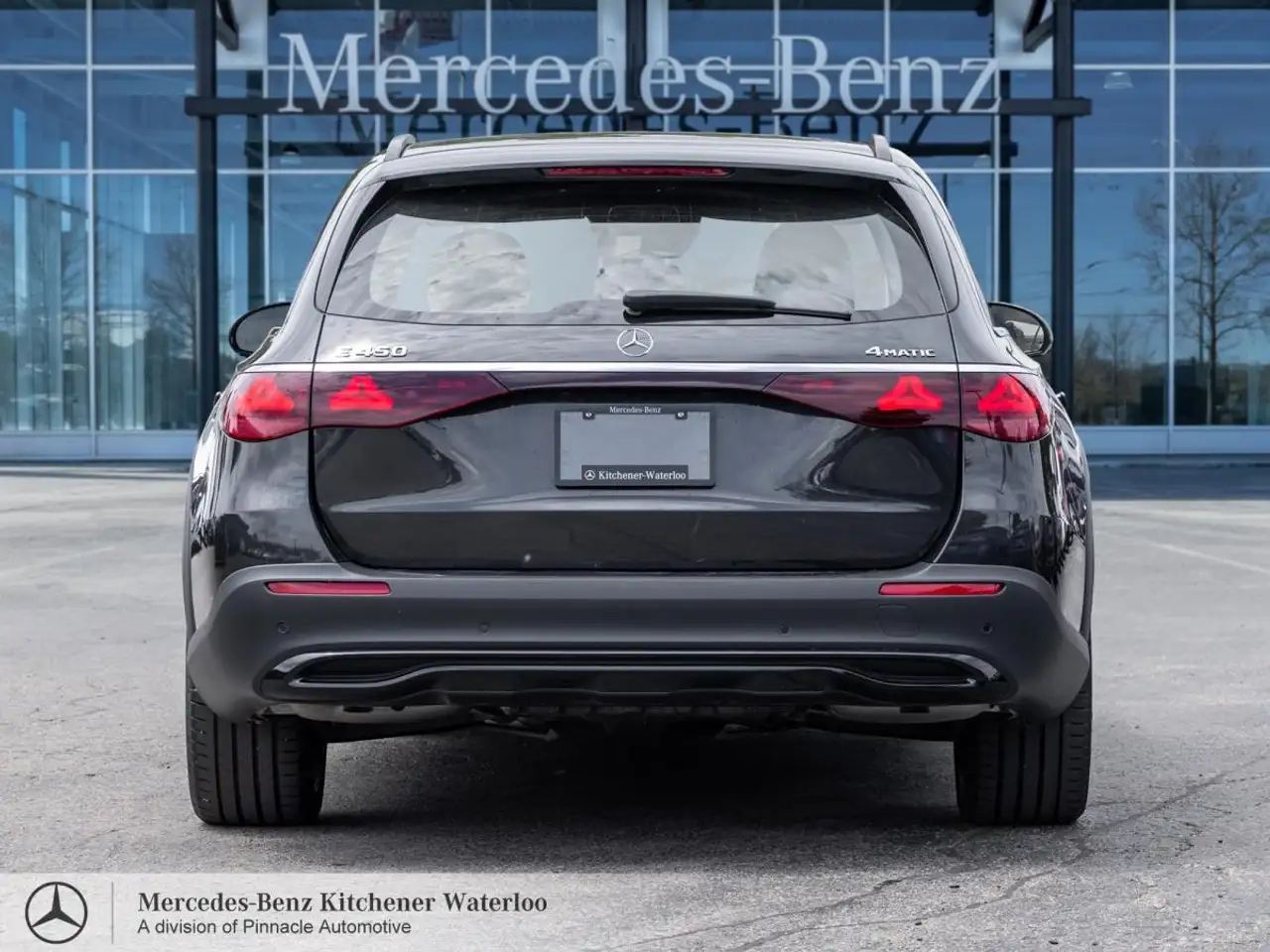 Mercedes-Benz E-Class fotografie Mercedes-Benz E-Class