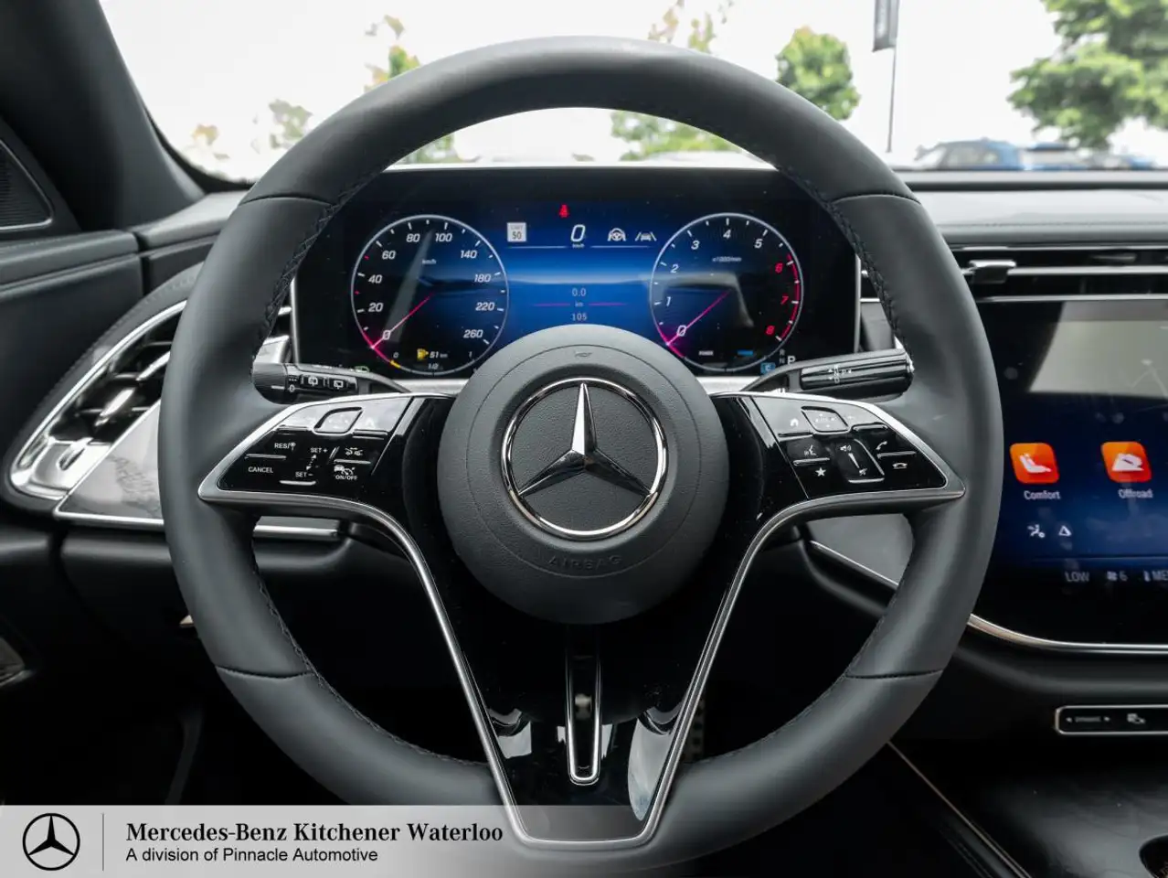 Mercedes-Benz E-Class fotografie Mercedes-Benz E-Class
