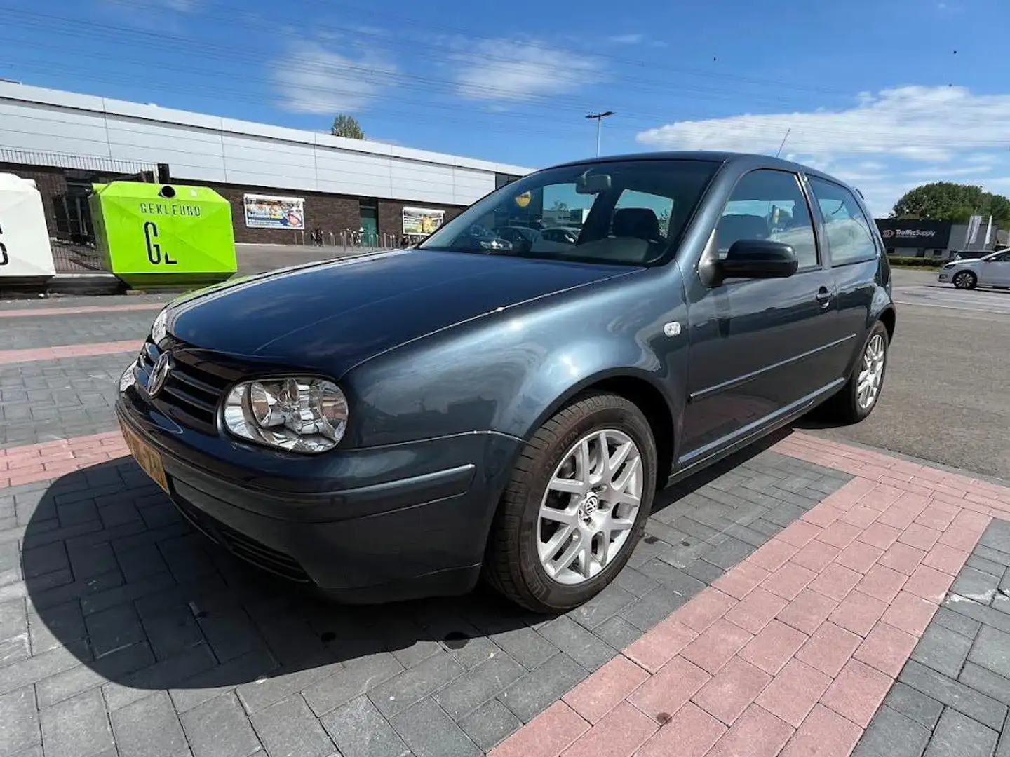 Volkswagen Golf Golf 2.3 V5 Highline Albastru - 2