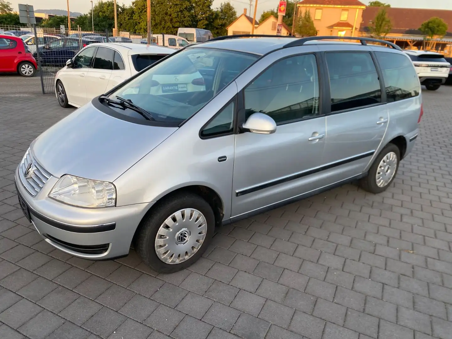 Volkswagen Sharan Comfortline 7-Sitzer Silber - 2