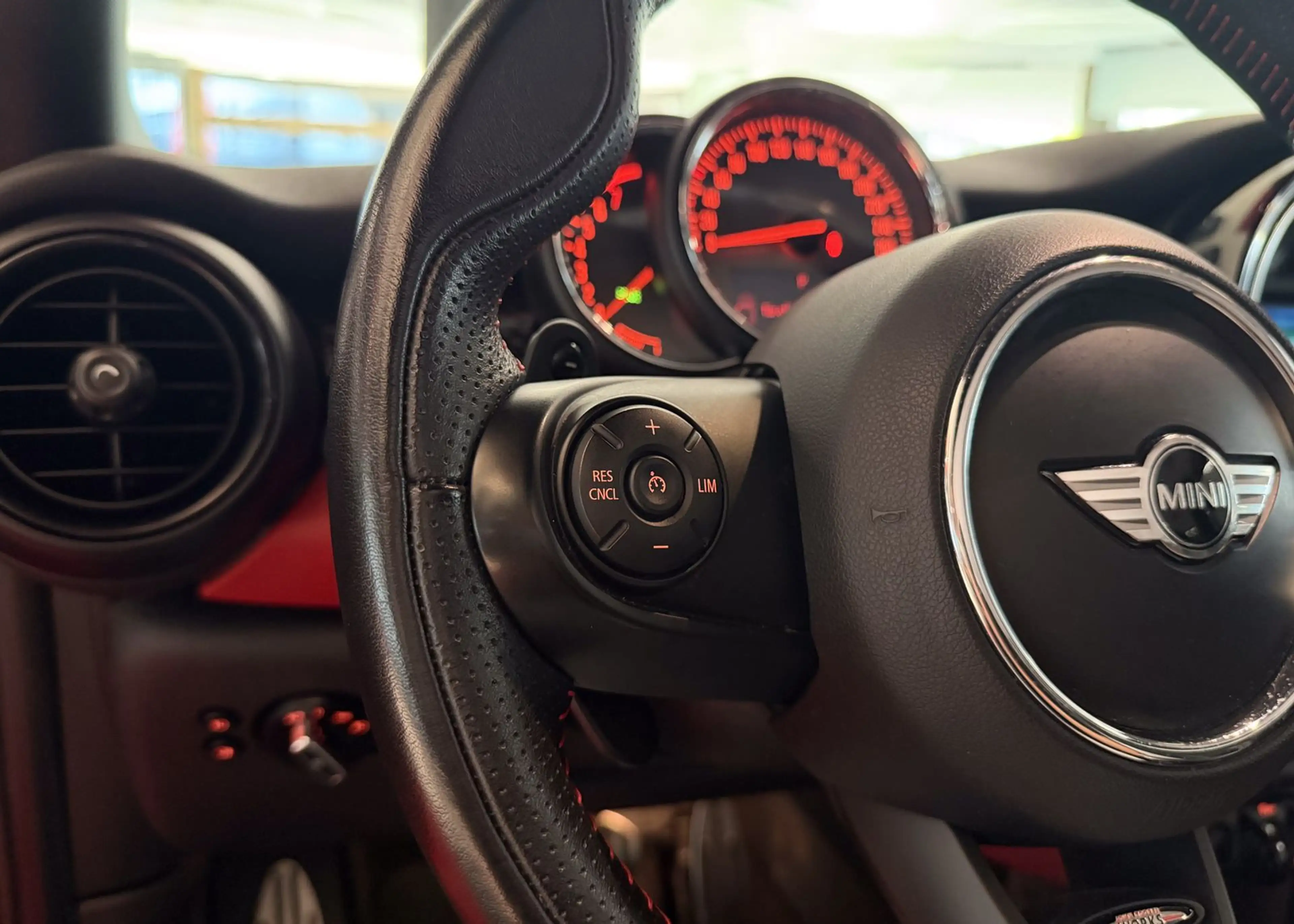MINI Cooper S Cabrio JC Works LED MWST AUTOMATIK PDC — photo 21