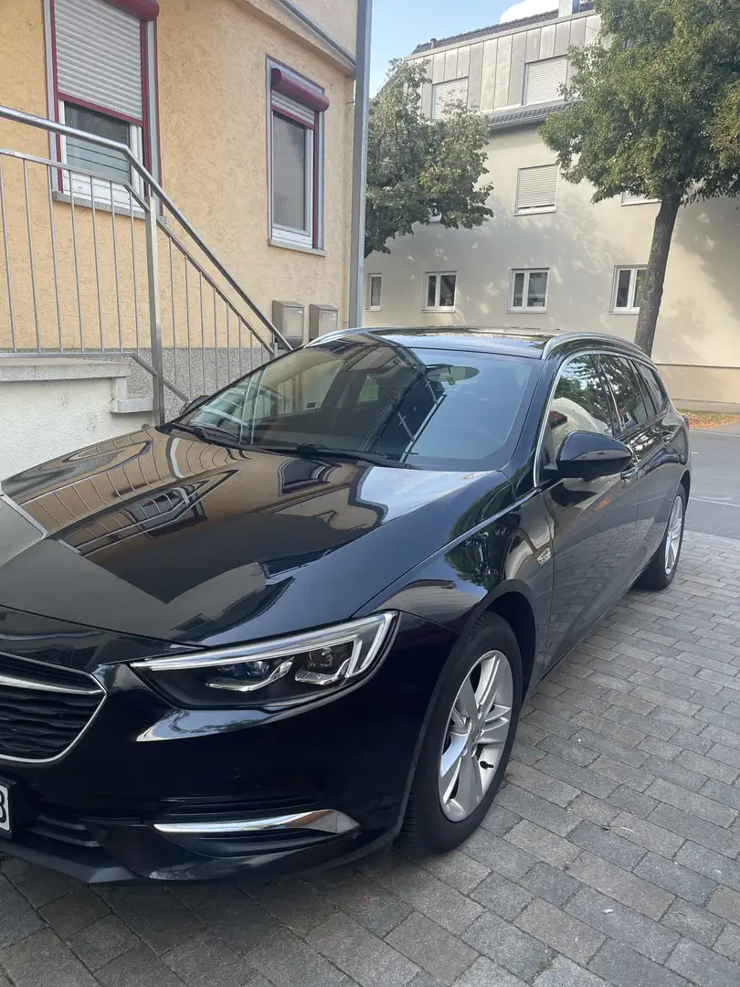 Opel Insignia Innovation Schwarz - 2