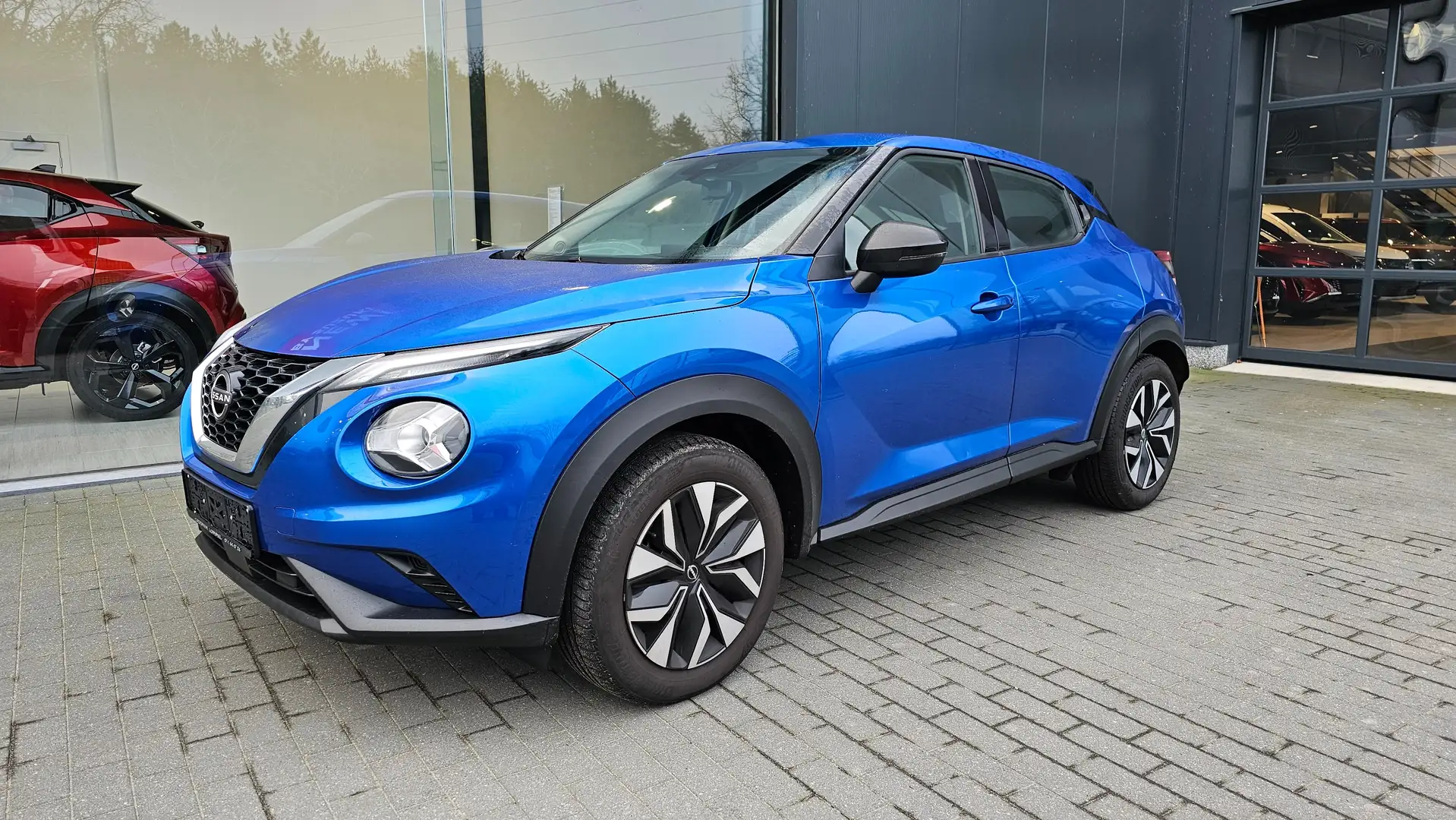 Nissan Juke Juke 1.0 DIG-T 2WD Acenta (EU6AP) Blau - 1