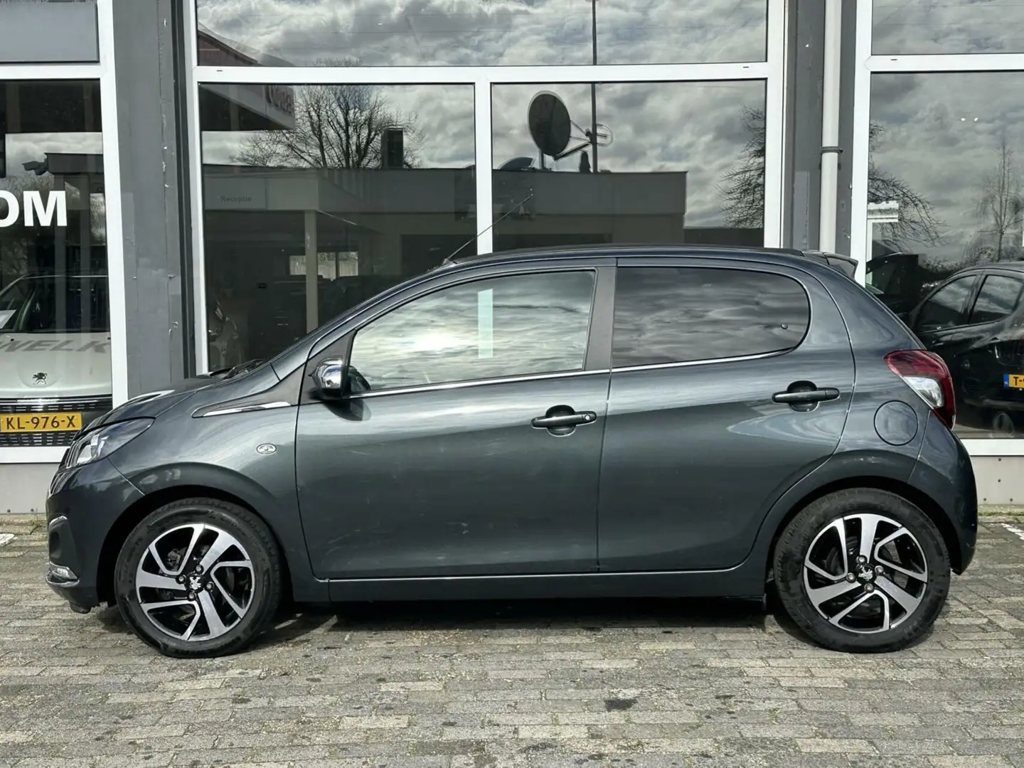 Peugeot 108 108 1.0 e-VTi Allure TOP Blue - 1