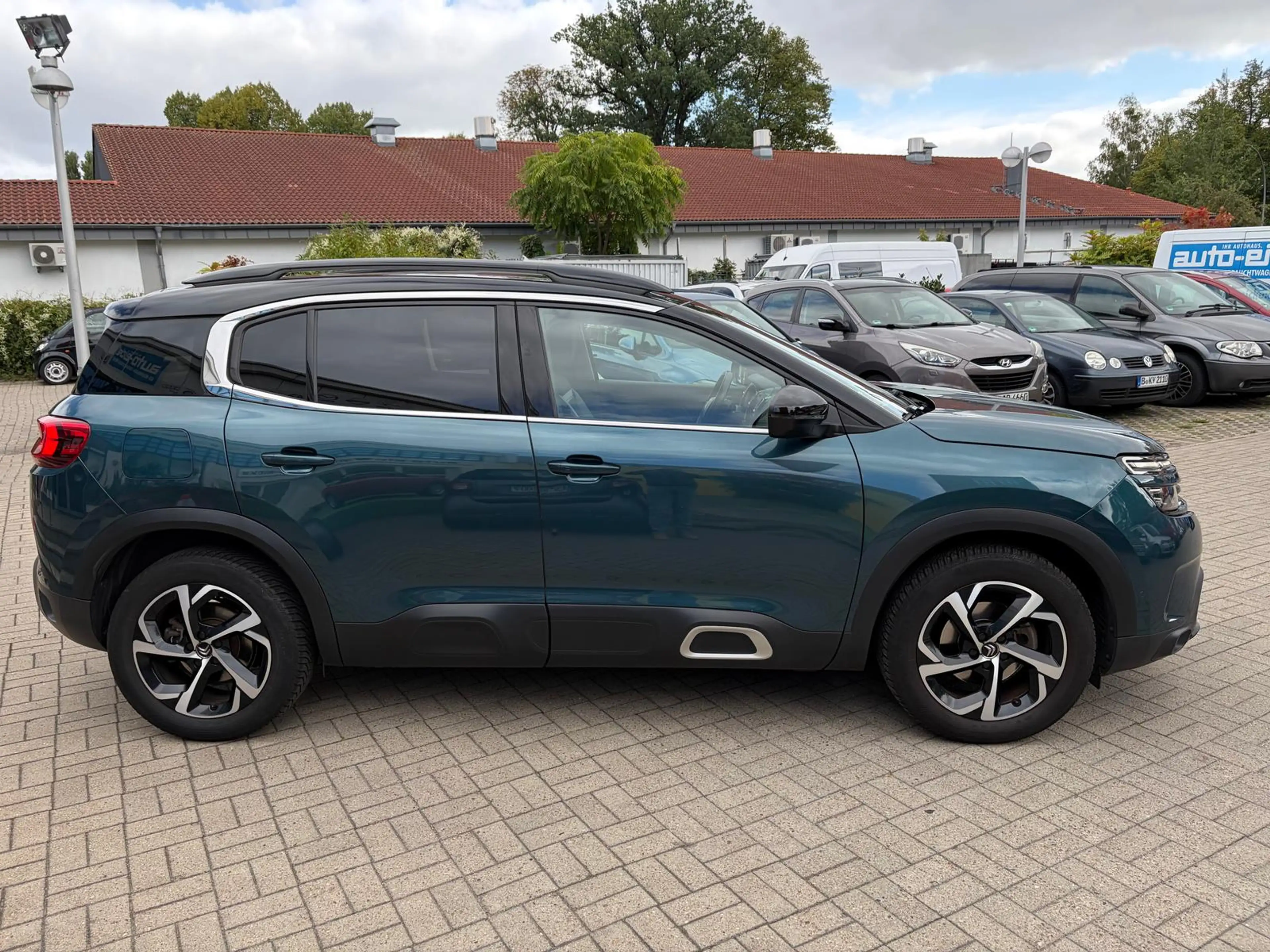 Citroen C5 Aircross Shine 1.6 PureTech 180 EAT8 — photo 10