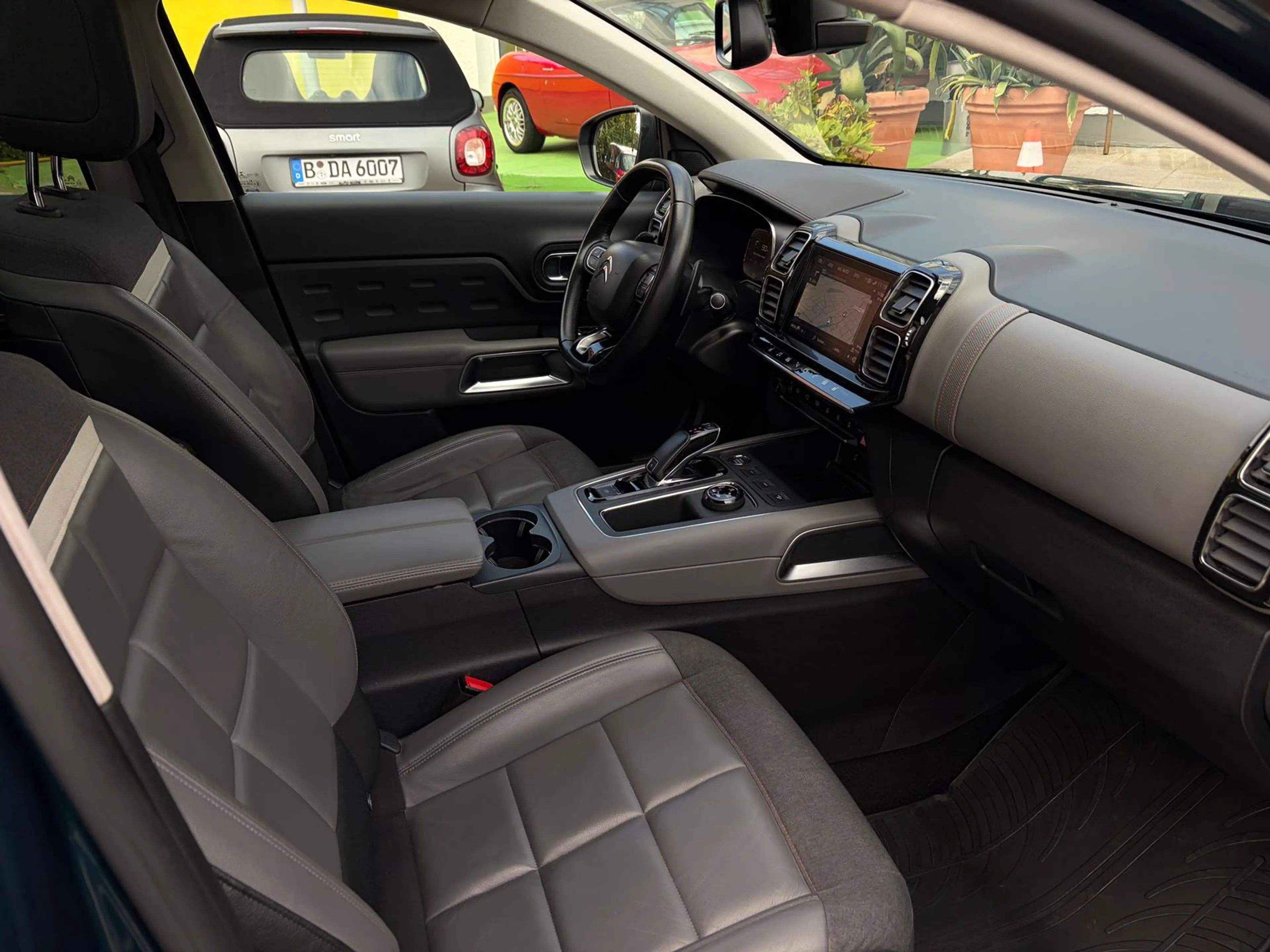 Citroen C5 Aircross Shine 1.6 PureTech 180 EAT8 — photo 13