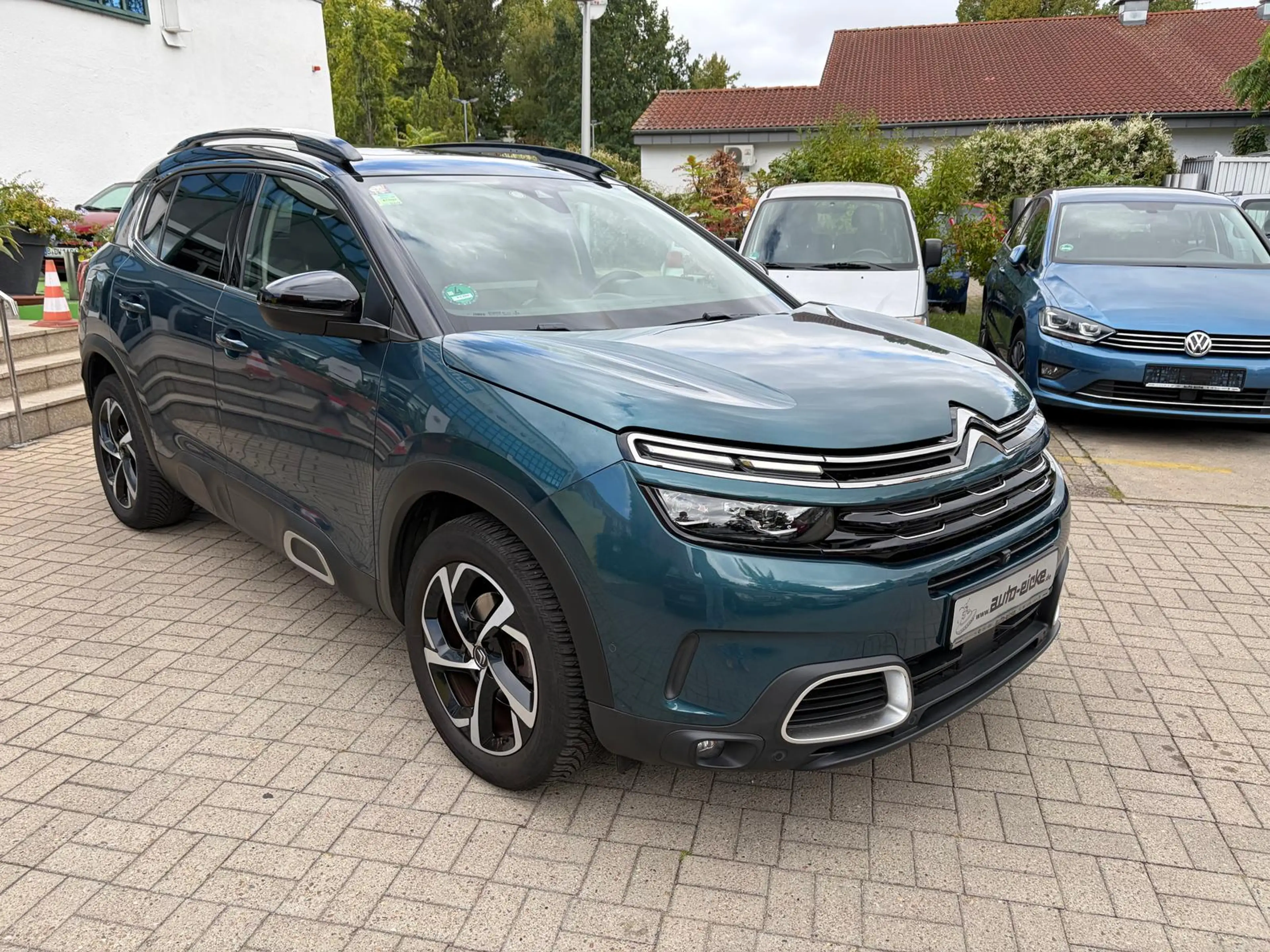 Citroen C5 Aircross Shine 1.6 PureTech 180 EAT8 — photo 11