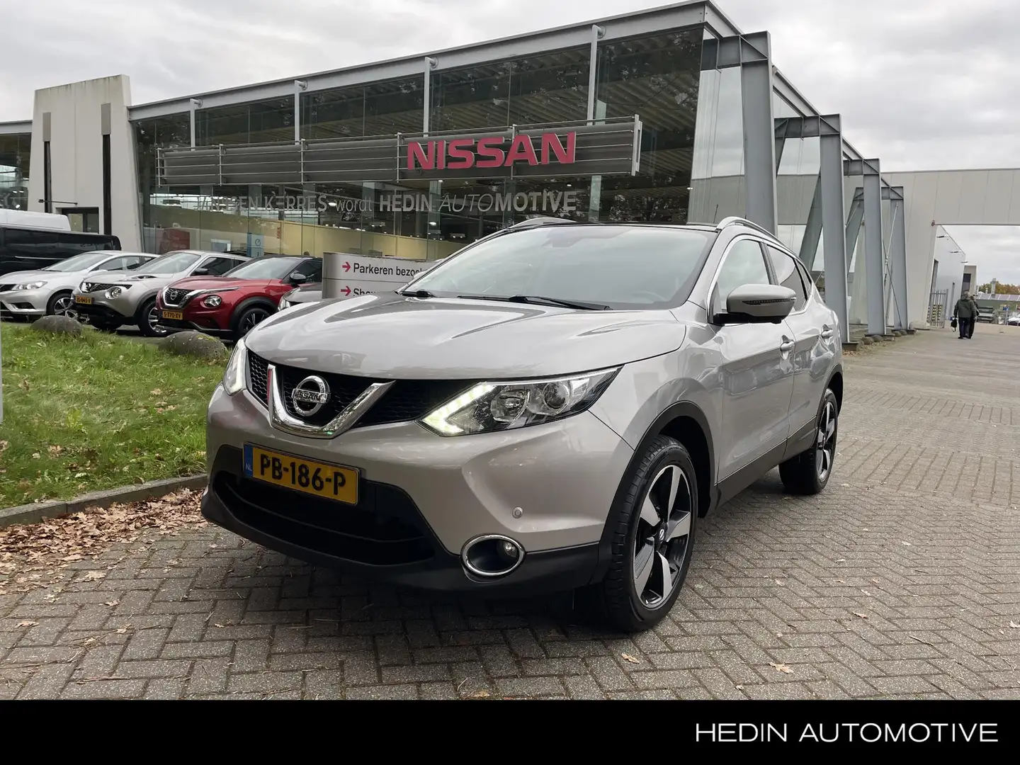 Nissan Qashqai 1.2 DIG-T N-Connecta Nav., Cruise, Climate, 4 Came Grigio - 1
