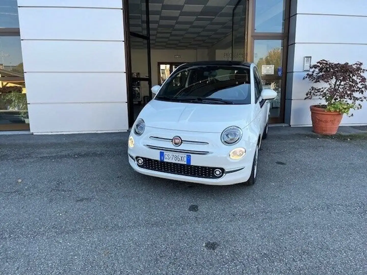Fiat 500 500 1.0 Hybrid Dolcevita Wit - 2