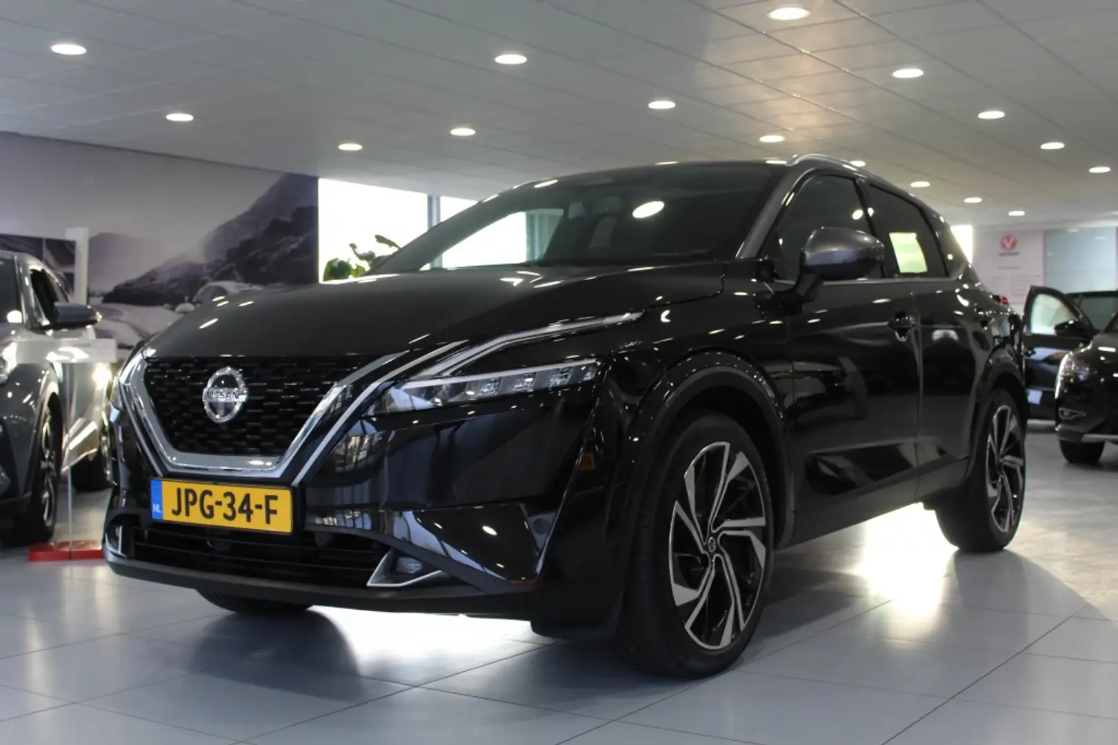 Nissan Qashqai 1.3 MHEV X Tekna +/LEDER/360CAMERA/TREKHAAK Grijs - 2