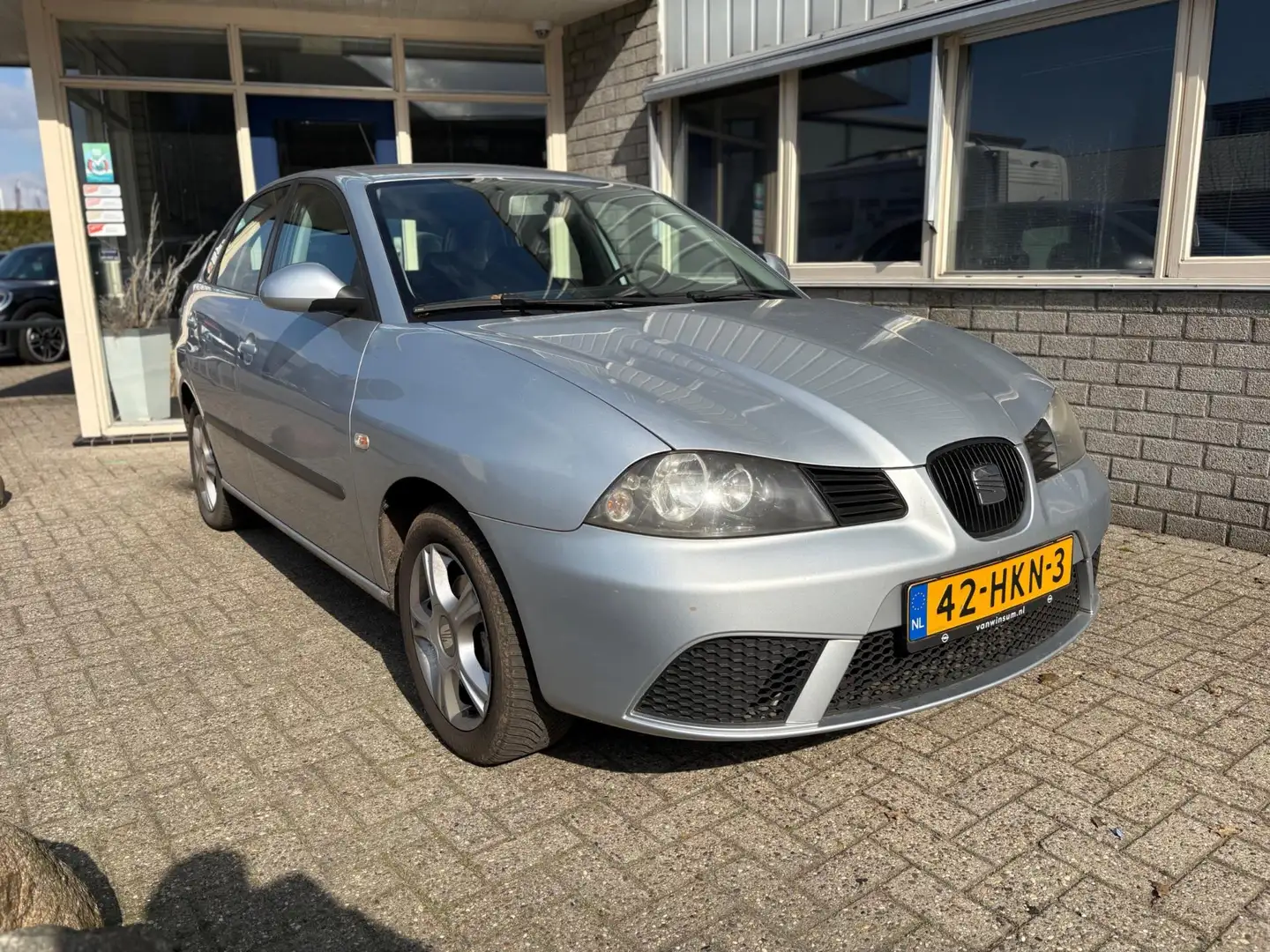 SEAT Ibiza 1.4-16V Last Edition I Grijs - 2