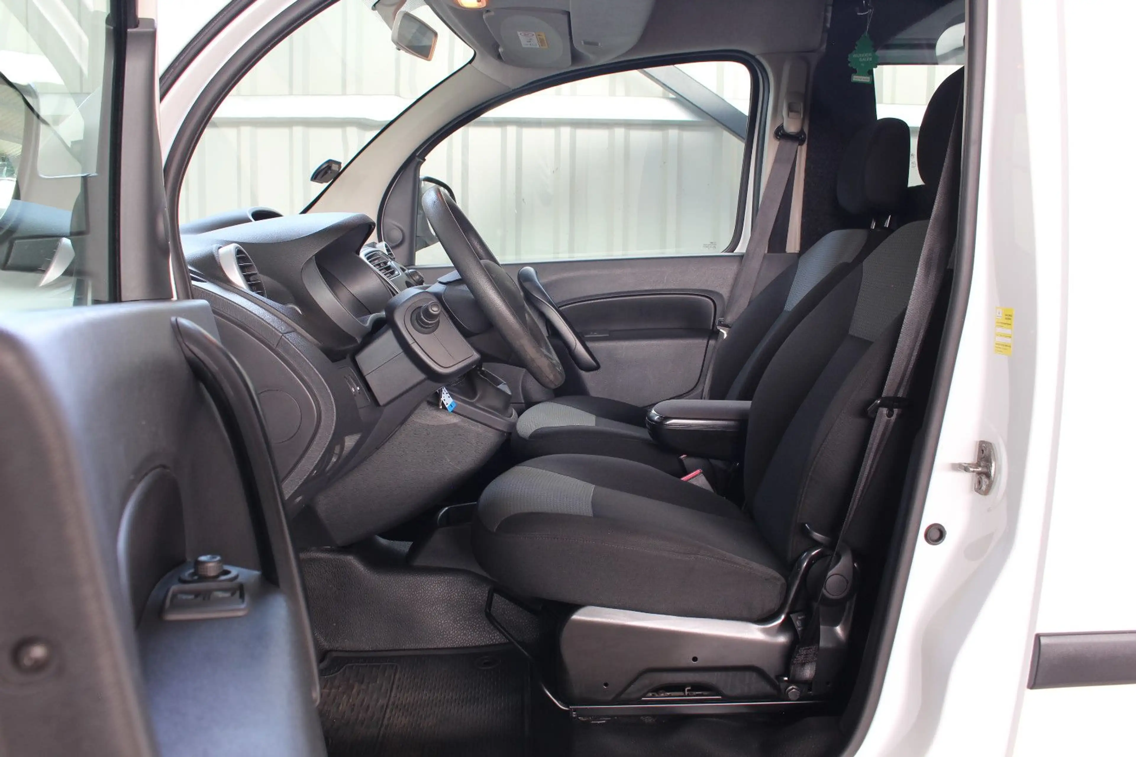 Renault Kangoo Rapid Extra — photo 21