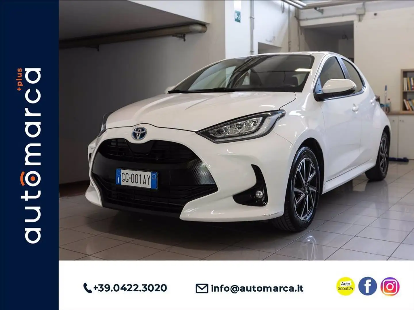 Toyota Yaris 1.5h Business Blanco - 1