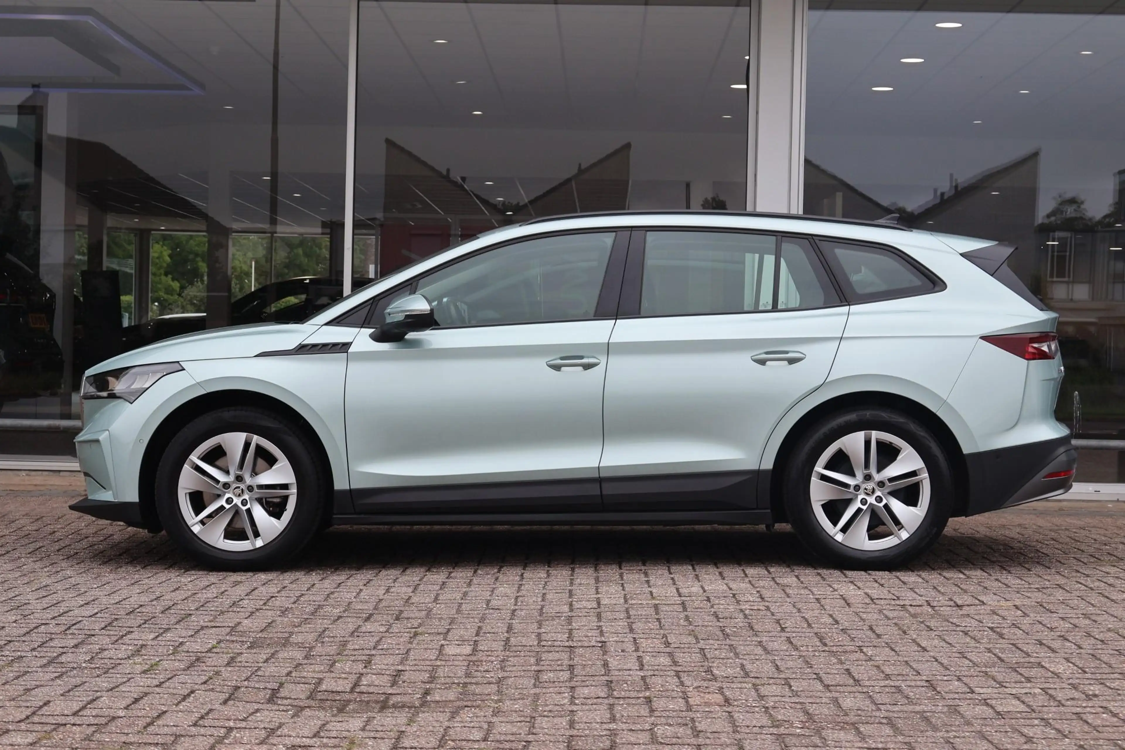 Skoda Enyaq 60 180pk | SoH 94% | Trekhaak | Navigatie | Camera — photo 15