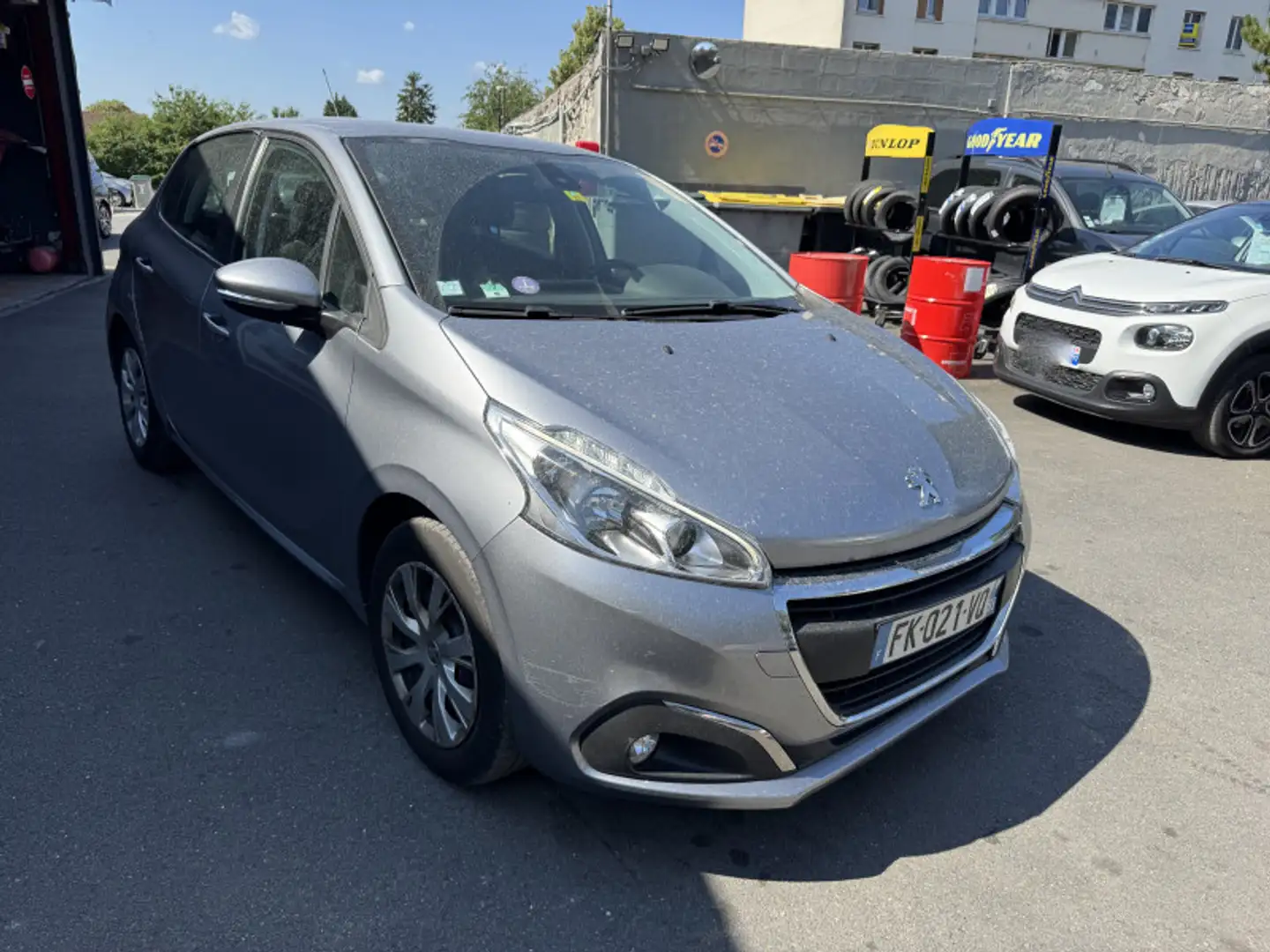Peugeot 208 1.2 PURETECH 82CH E6.2 EVAP ACTIVE BUSINESS S\u002 Gris - 2